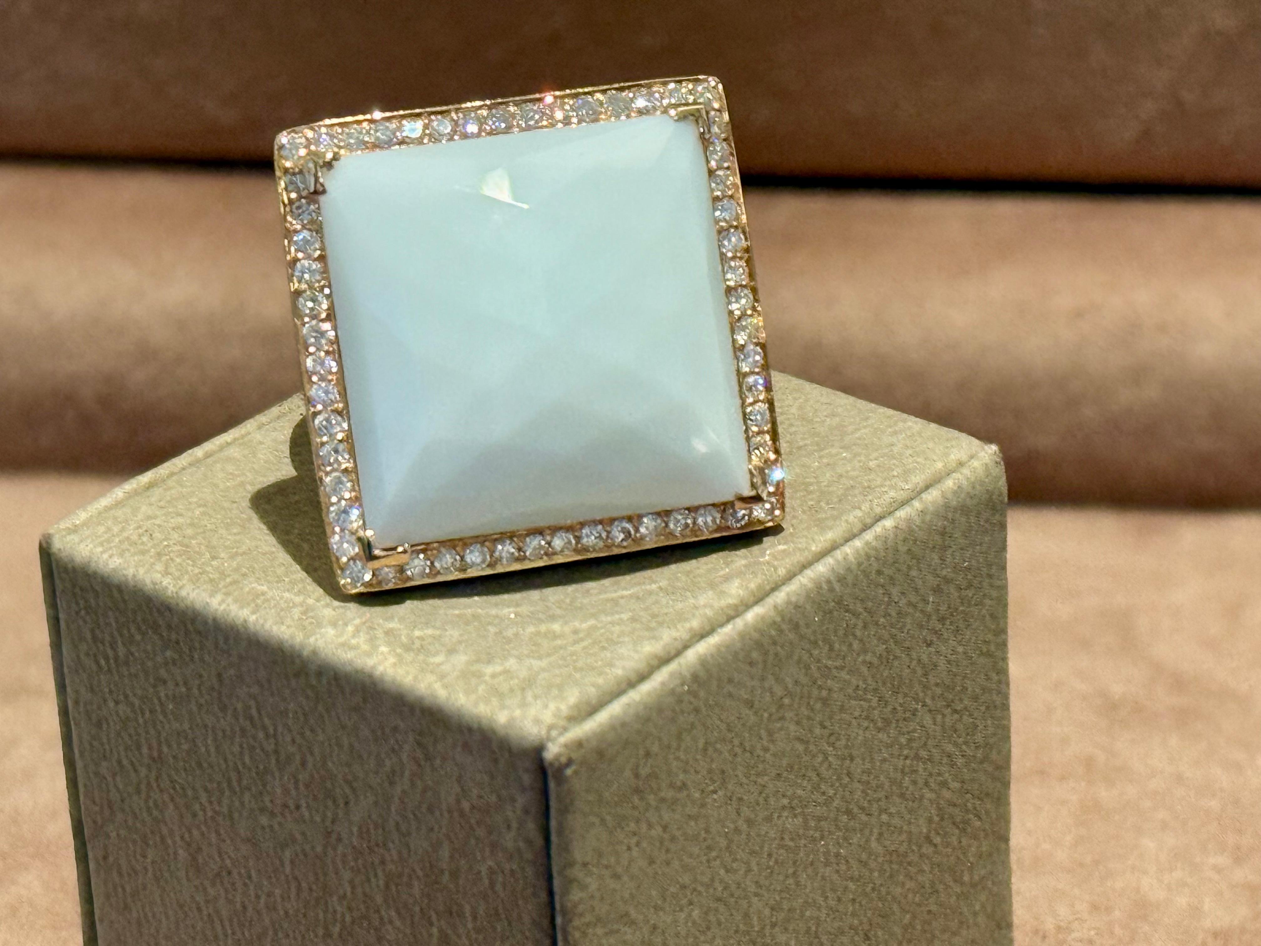 Contemporain Bold Italian Statement Ring en or rose 18 K Diamant et agate blanche en vente