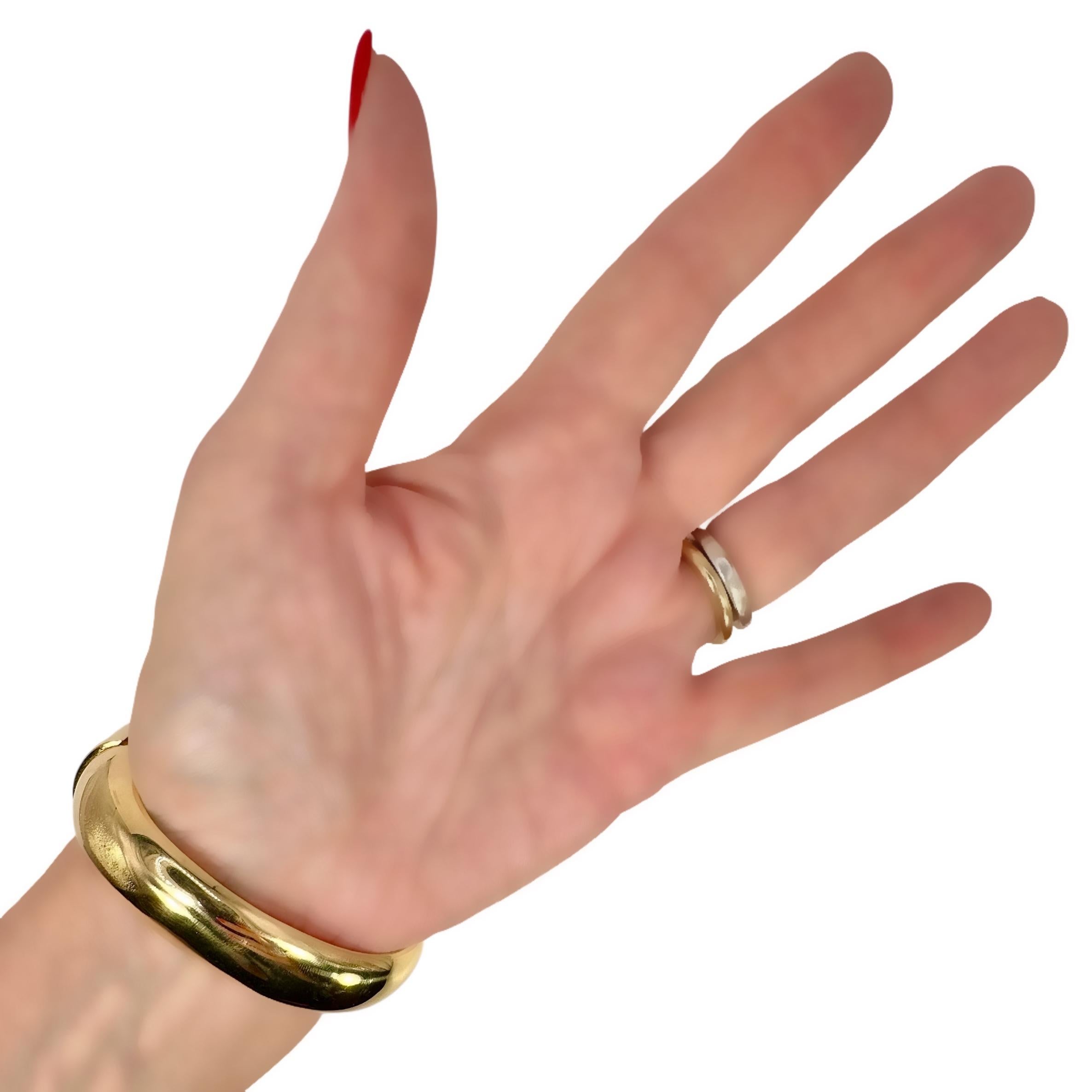 Bold 18K Yellow Gold and Diamond Bow Motif Cuff Bracelet For Sale 10