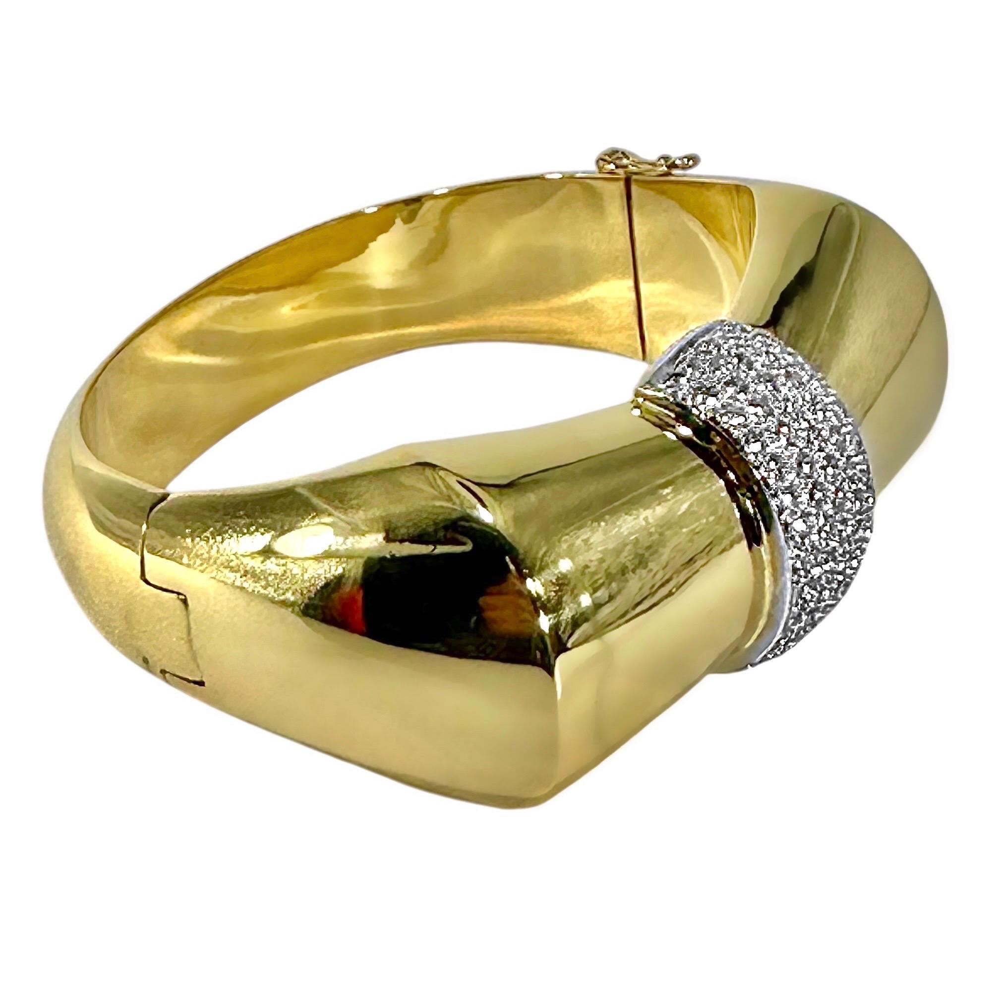 Bold 18K Yellow Gold and Diamond Bow Motif Cuff Bracelet For Sale 2