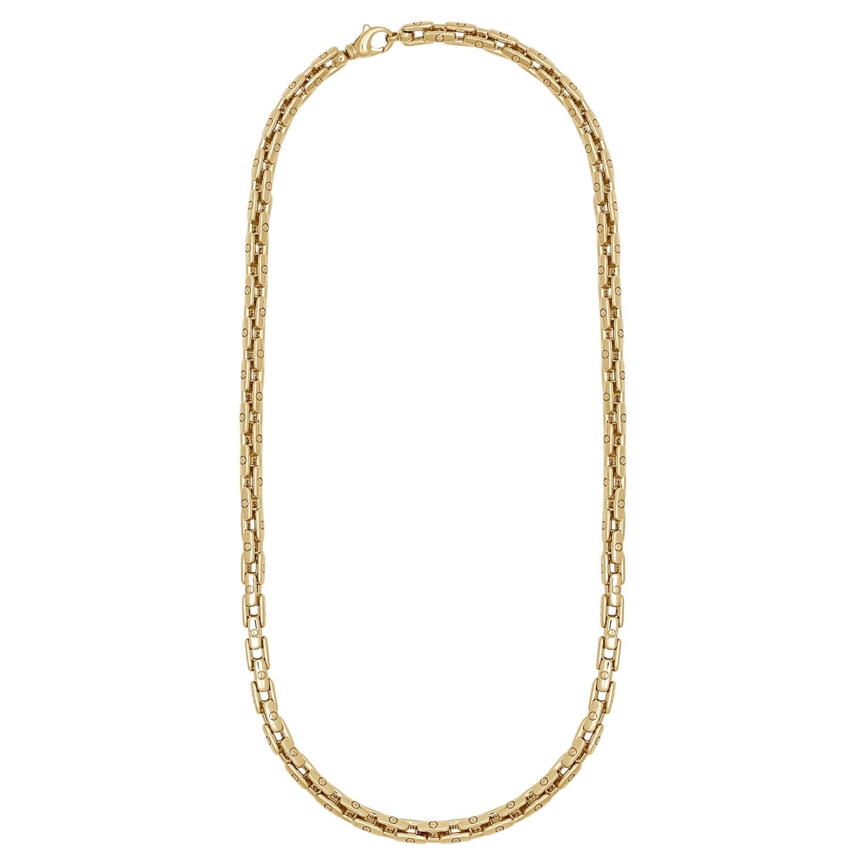 Bold Anchor Chain in Yellow Gold