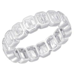Bold Band 18K White Gold Emerald Cut Diamond Bezel Style Ring