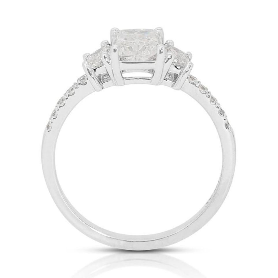 Radiant Cut Bold Brilliance: 1.45 Carat Radiant Diamond Ring with Dazzling Accents For Sale