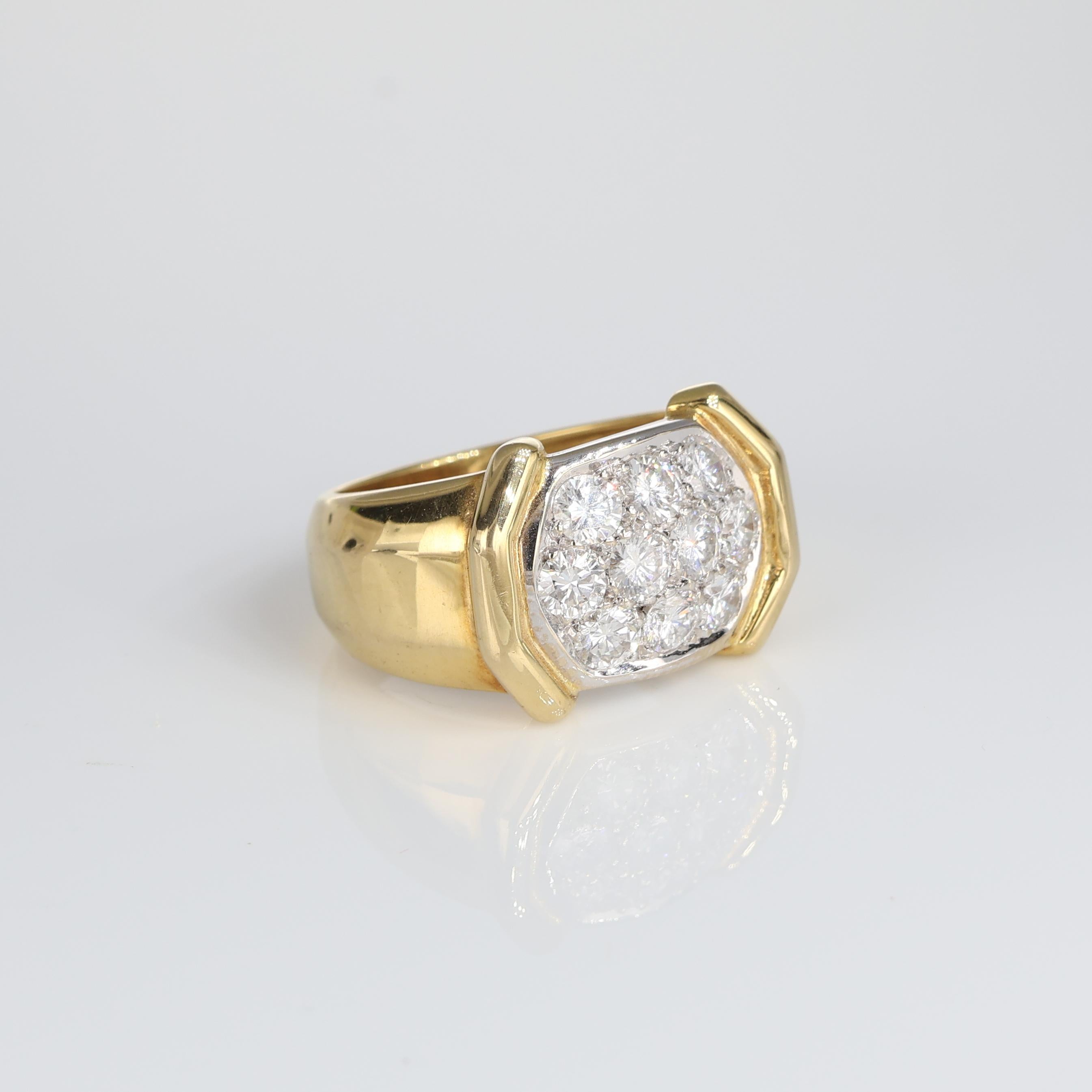 Anello Vintage con diamanti a grappolo, 1,26 carati in oro giallo e bianco In condizioni Nuovo in vendita a Bergamo, BG