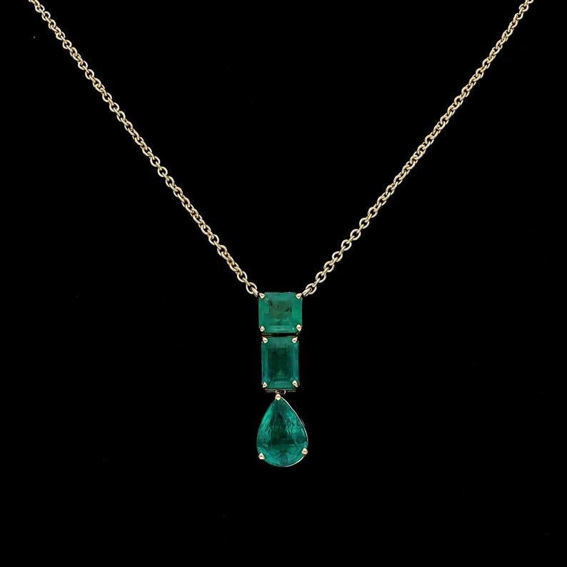 Women's Bold Design 3.81 cts Natural Emerald Pendant Necklace / 18k Solid Gold Jewelry /