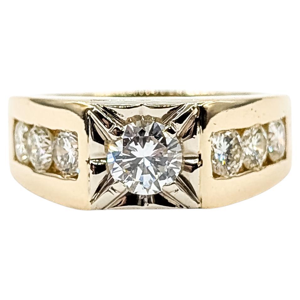 Gewagter Diamant-Verlobungsring aus 14k Gelbgold