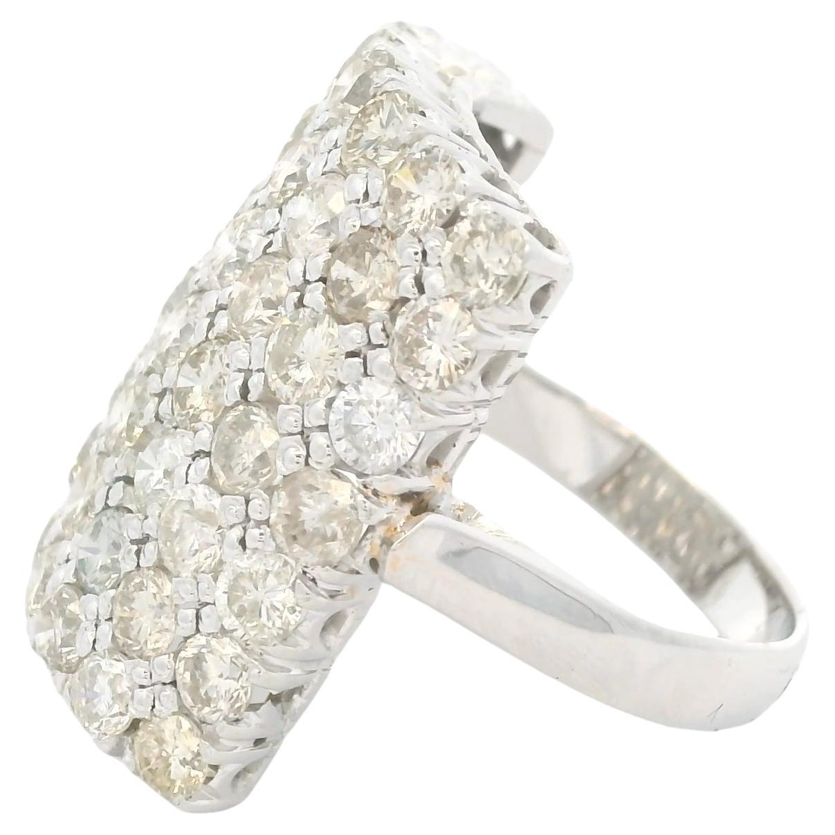 Bold Diamond Pavé Cocktail Ring in 18 Karat White Gold, 4.00 Carats