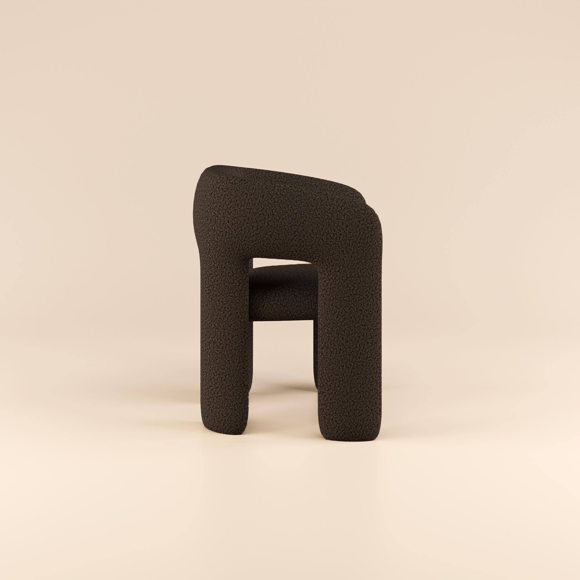 Italian Bold Dining Armchair - Anouk 105 in vendita
