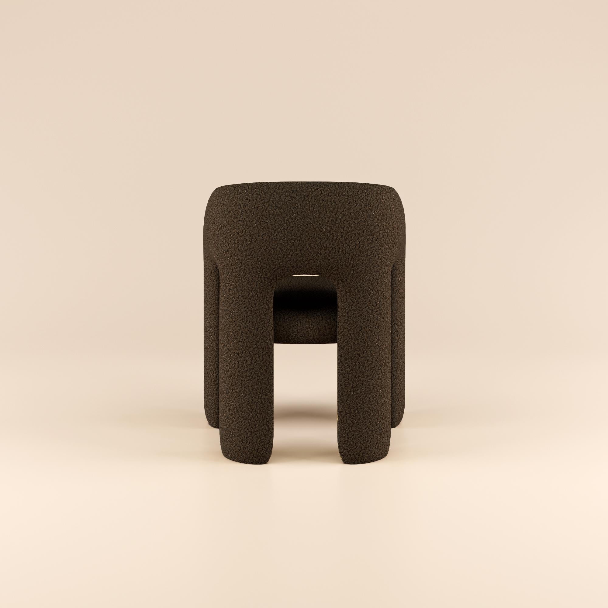Periodo contemporaneo Bold Dining Armchair - Anouk 105 in vendita