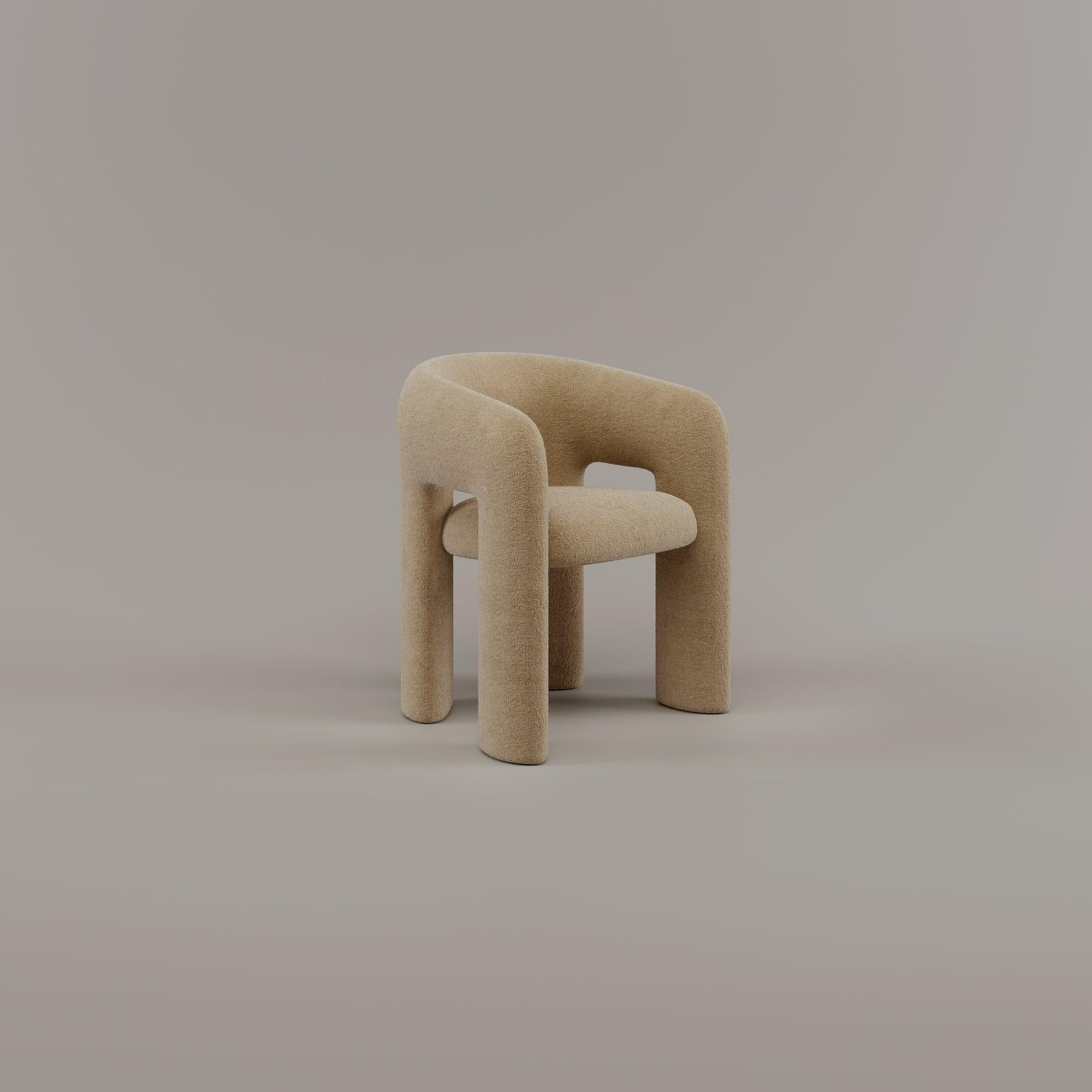 With a refined modern design, the Bold Dining Armchair embodies the essence of contemporary living. A statement piece that captivates with timeless elegance and sophisticated charm. Its sleek silhouette and luxurious finishes perfectly merge to