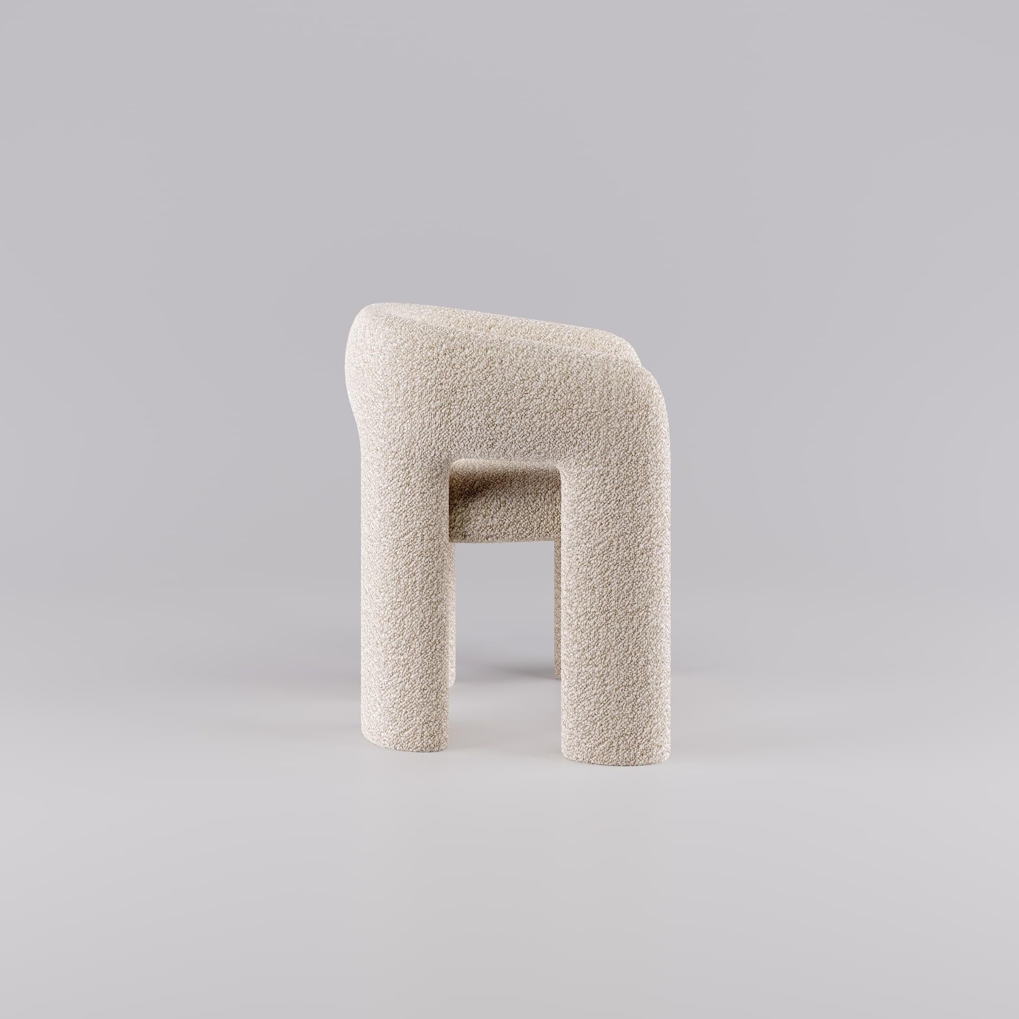 With a refined modern design, the Bold Dining Armchair embodies the essence of contemporary living. A statement piece that captivates with timeless elegance and sophisticated charm. Its sleek silhouette and luxurious finishes perfectly merge to