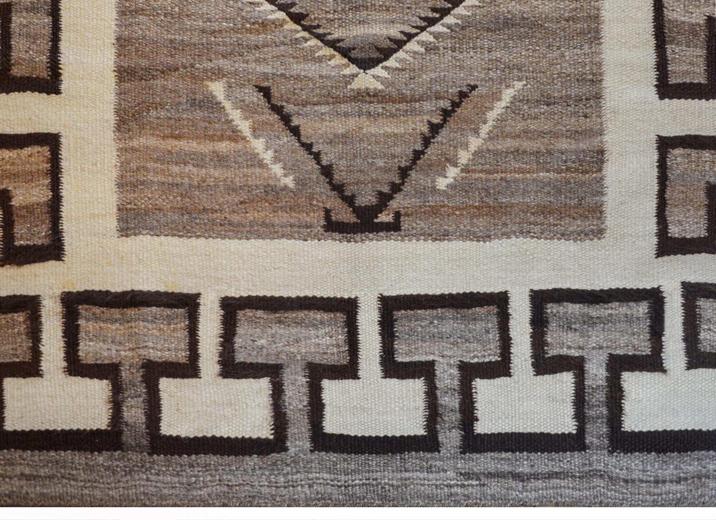 Wool Bold Early 20th Century Navajo Rug