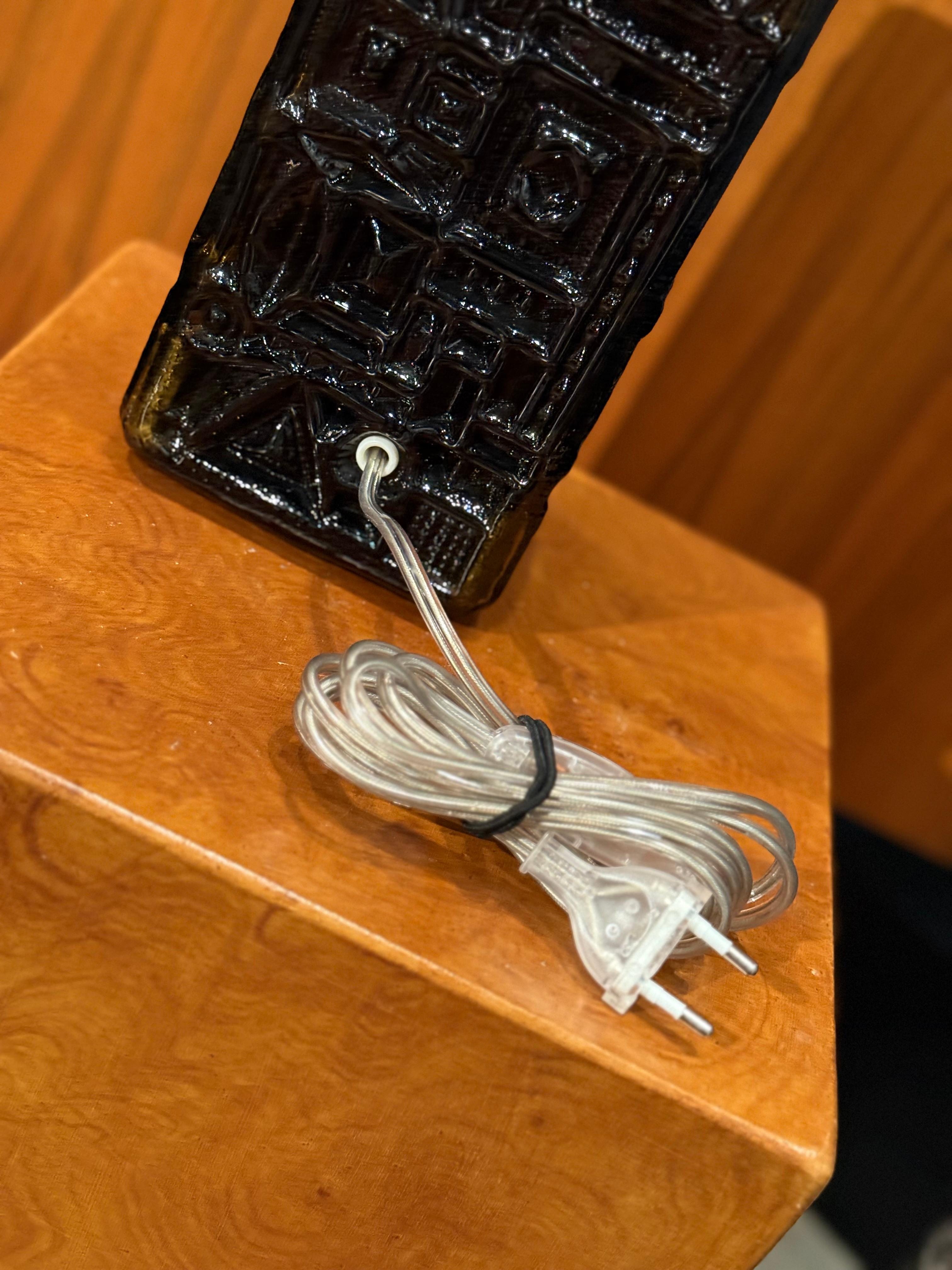 Bold Elegant Stilarmatur Lampe de table en verre vert du milieu du siècle dernier 1960s en vente 7