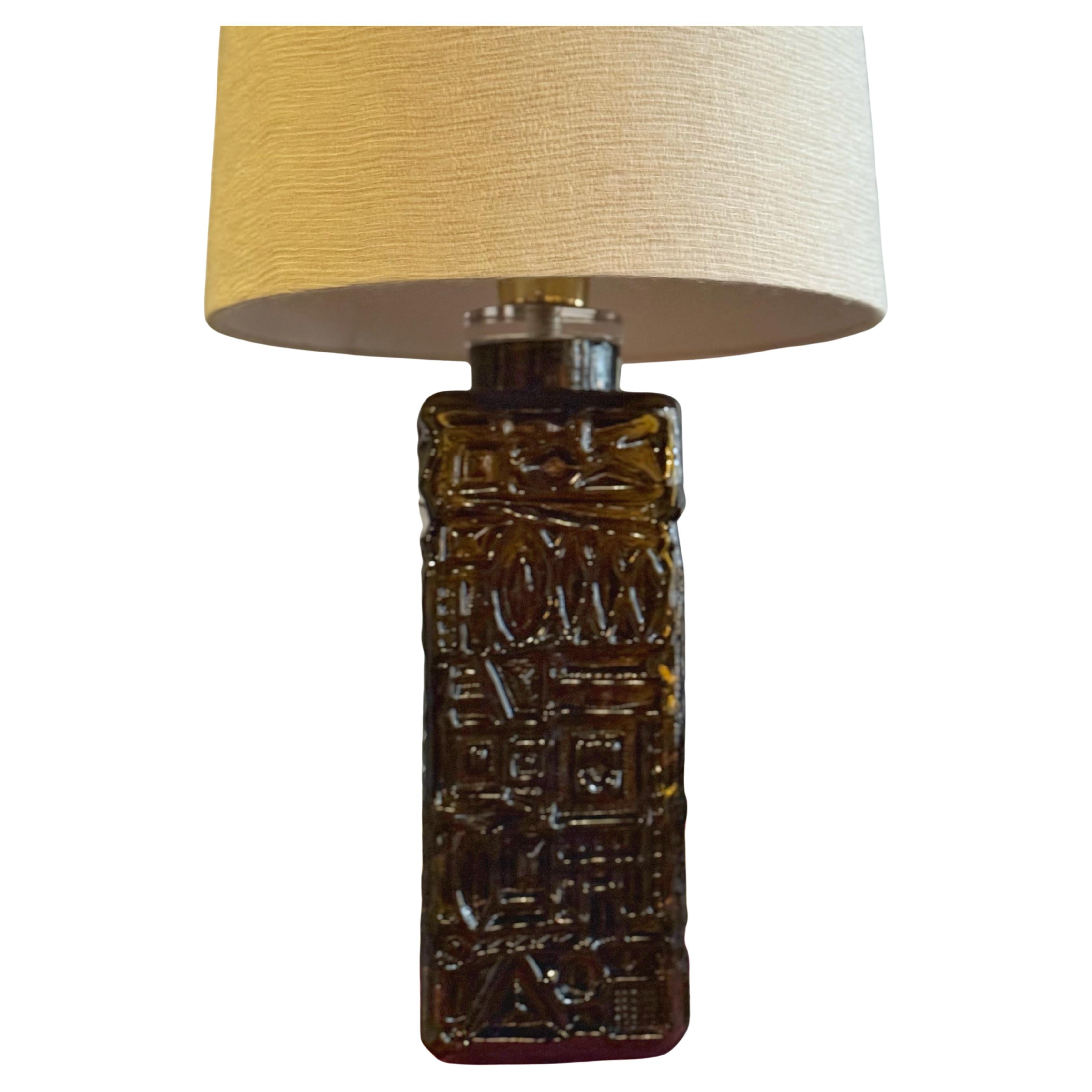 Bold Elegant Stilarmatur Lampe de table en verre vert du milieu du siècle dernier 1960s en vente