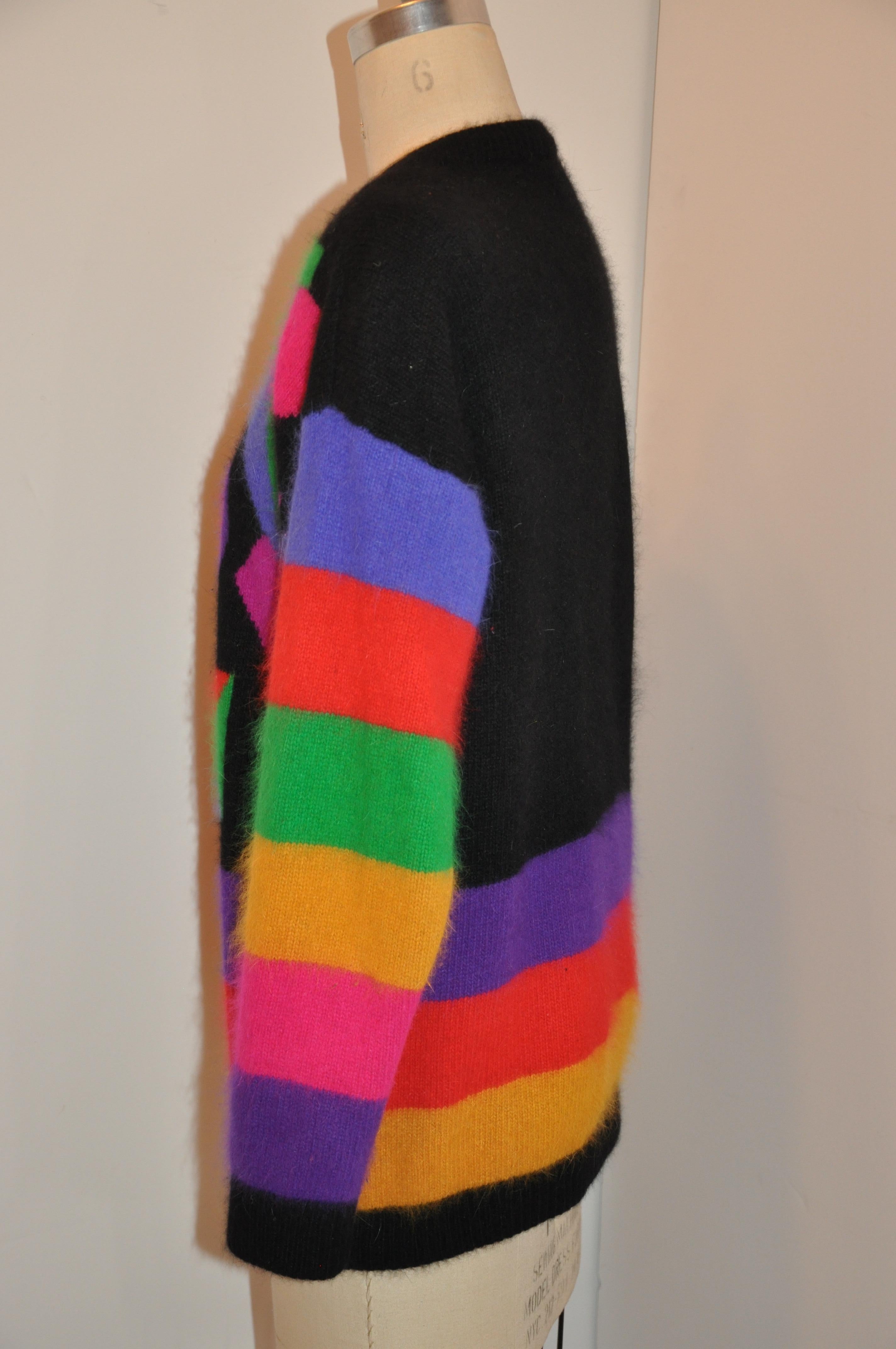 Bold Eye-Popping Pullover aus Angora- und Lammfell mit Knopfleiste und abstraktem Farbblockmuster für Damen oder Herren im Angebot