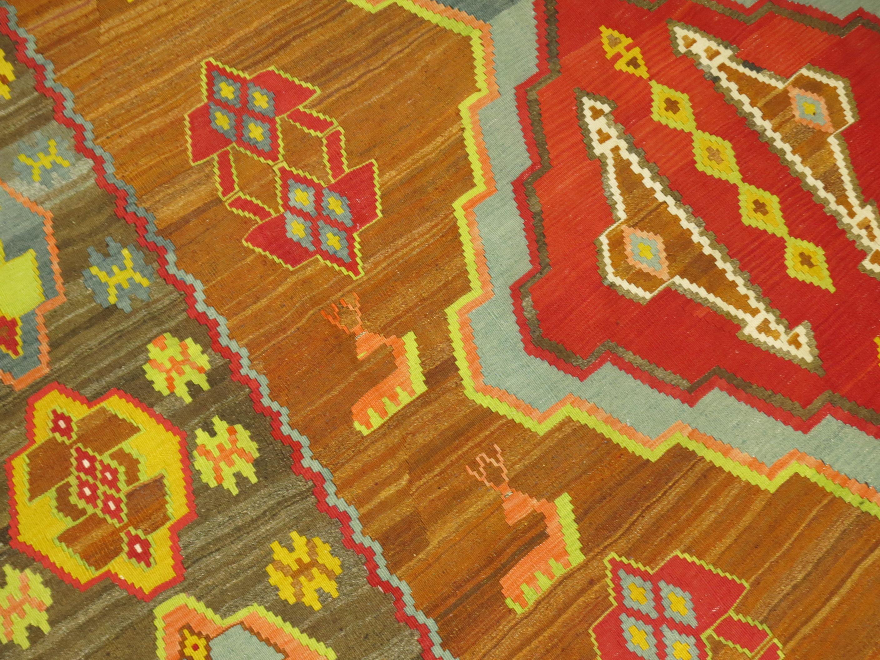 Bold Geometric Turkish Kilim In Excellent Condition For Sale In New York, NY