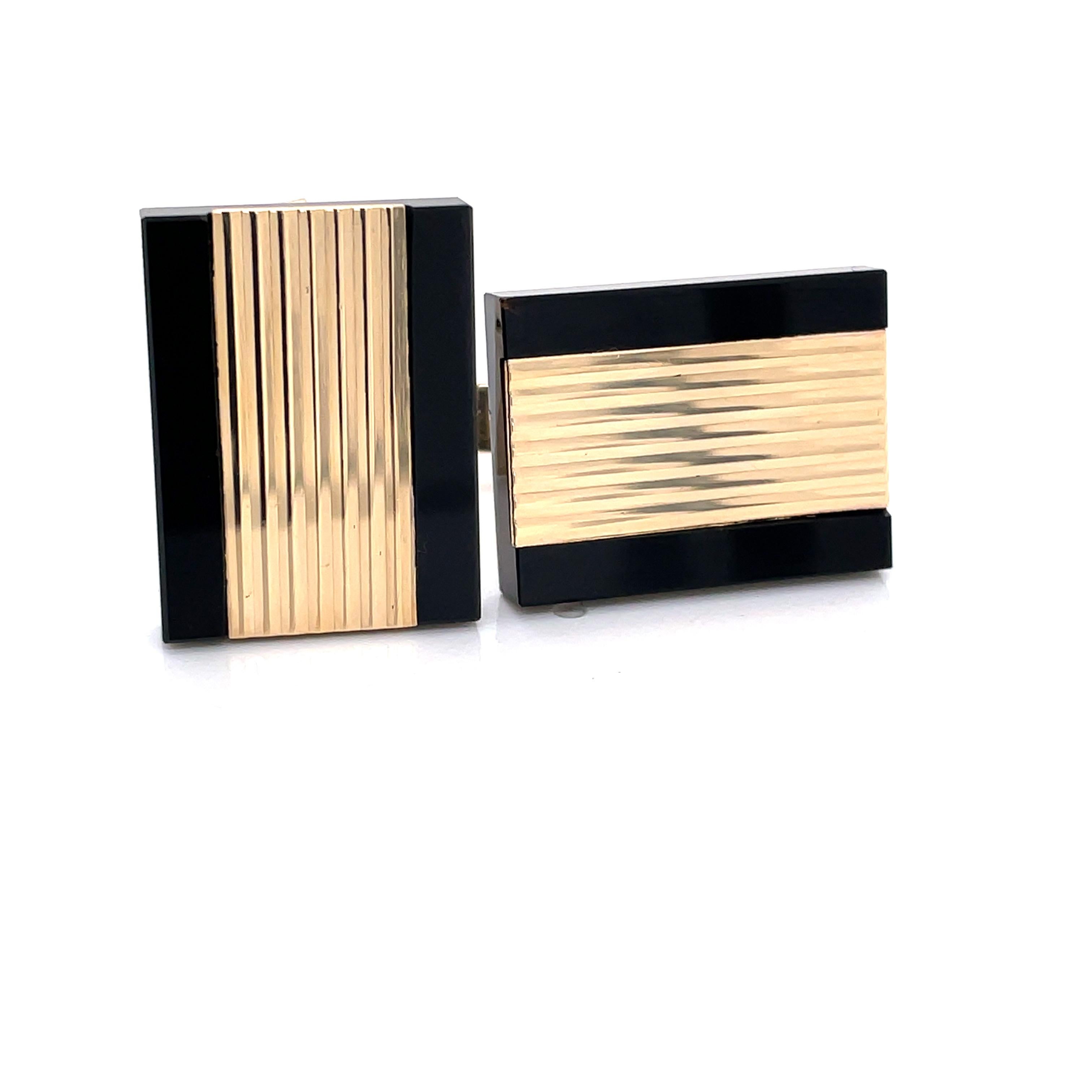 Bold Gold Bar Cuff Links with Black Onyx For Sale 1