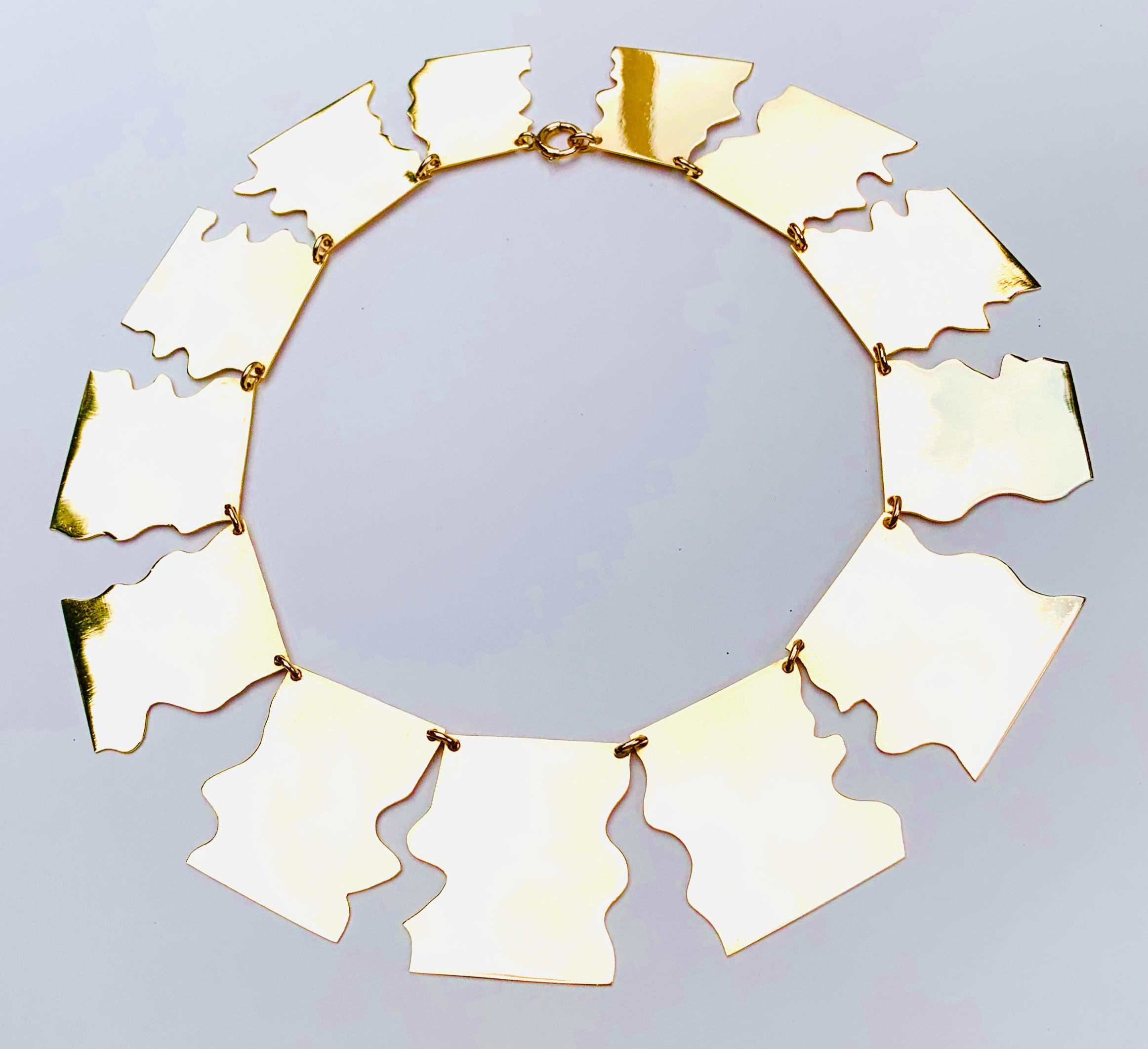 Bold Gold Modernist Puzzle Statement Necklace 14K Yellow Gold, 20th Century For Sale 3