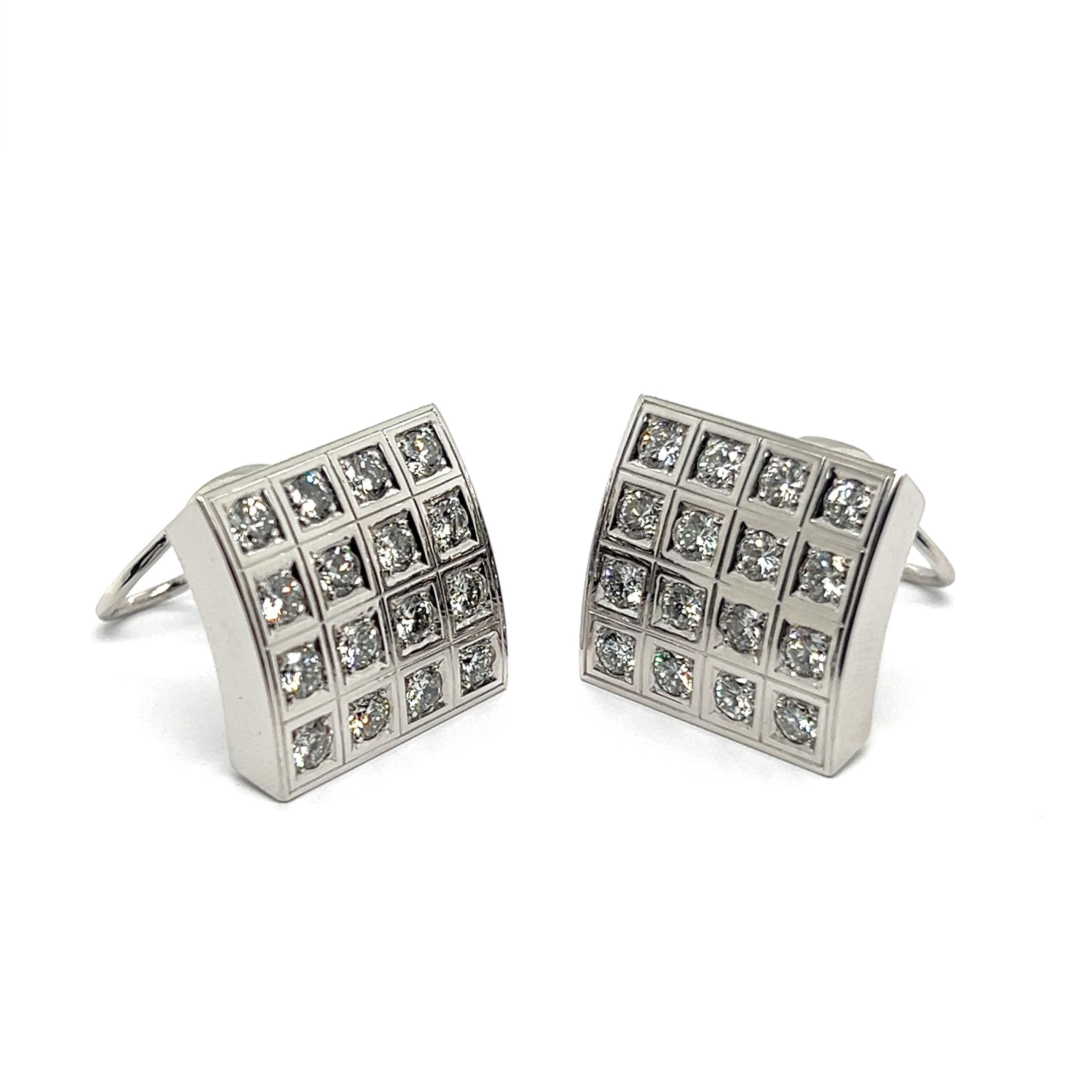  Bold Graphic Earrings with Diamonds in 18 Karat White Gold by Majo Fruithof For Sale 6