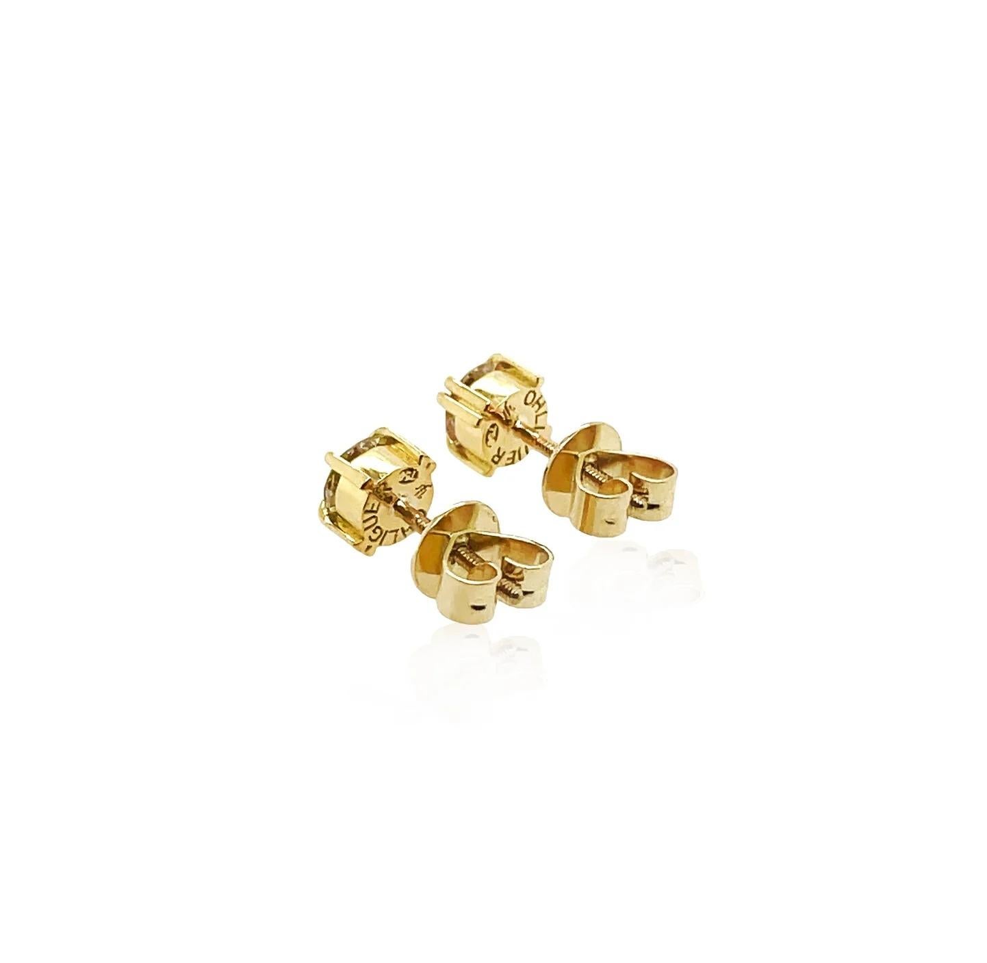 6 claw studs

18ct yellow gold 

(can rhodium white gold if you prefer as seen in picture)

0.47ct round brilliant cut diamond each natural mined diamonds 

total 0.94ct

Cleaned and polished like new by jeweller

threaded post and butterfly so they