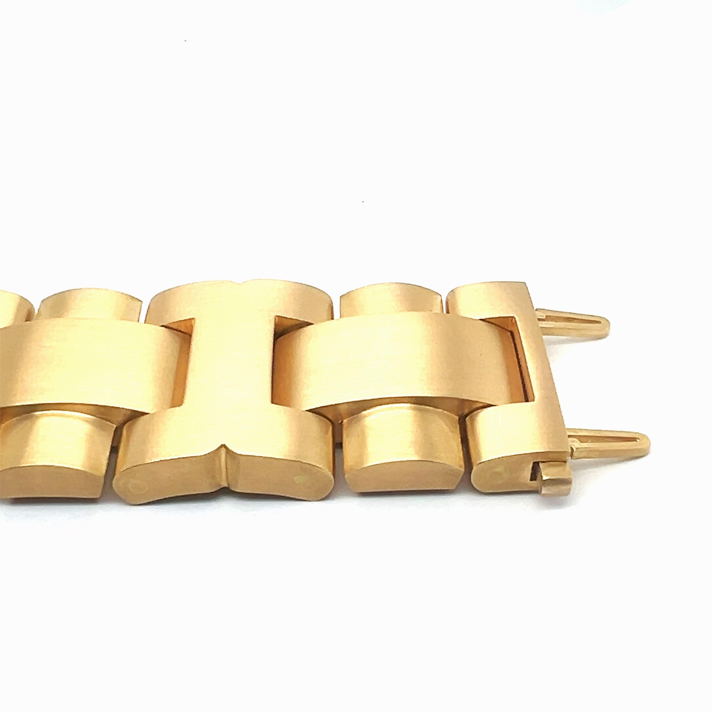 Bold Link Bracelet in 18 Karat Rose Gold by Jette JOOP For Sale 3