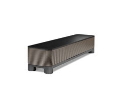 Mobile Bold Living in Wood Caleido con gambe in oro nero di Elisa Giovannoni