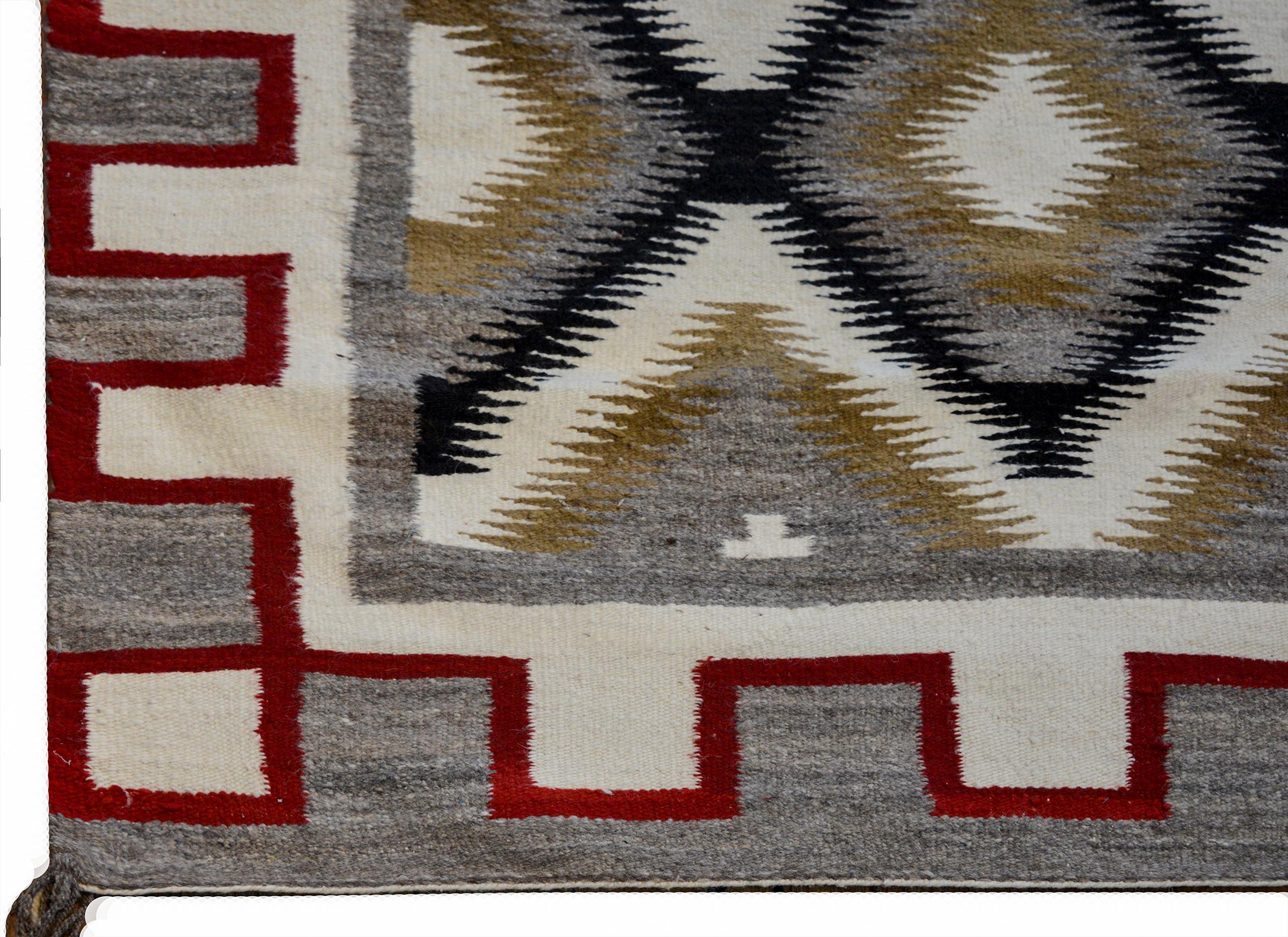 Milieu du XXe siècle Tapis Navajo audacieux du milieu du XXe siècle en vente