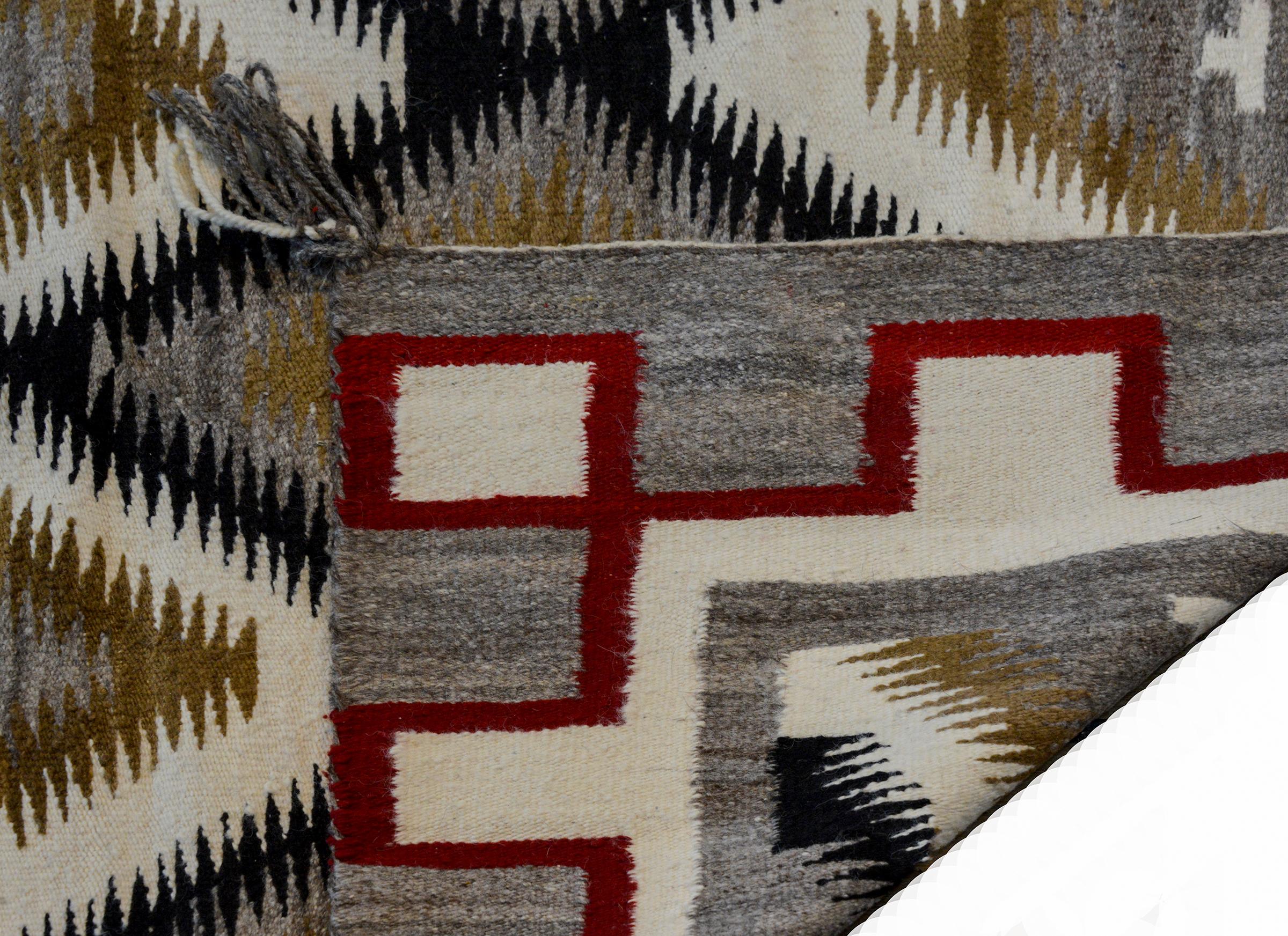 Bold Mid-20th Century Navajo Rug For Sale 1