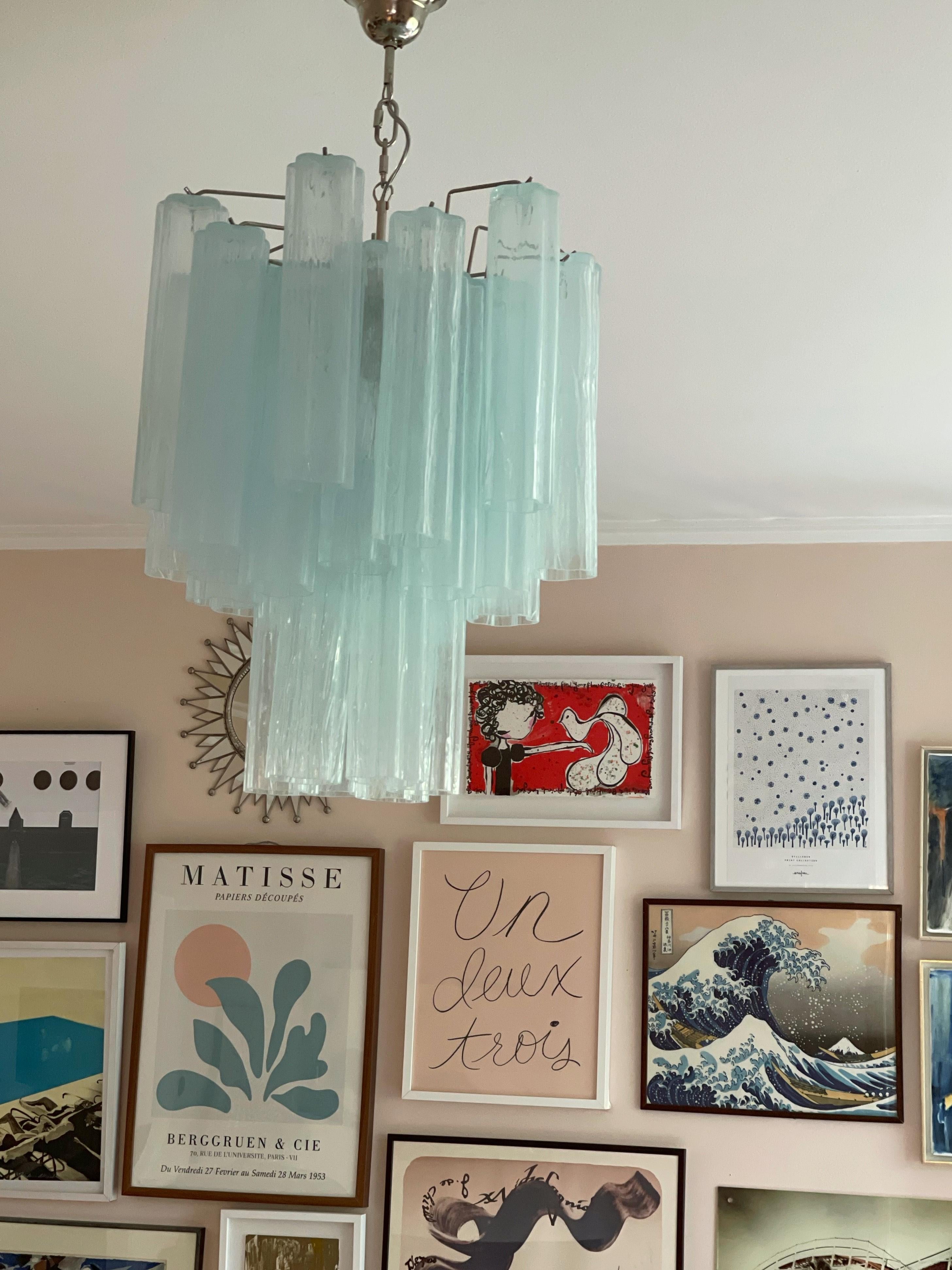 Audace lampadario di Murano nello stile di Venini. dimensioni medio-piccole. In condizioni ottime in vendita a Bromma, SE