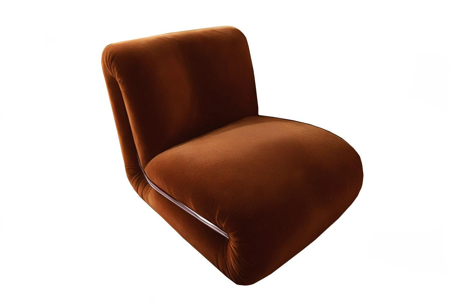 Bold Modern Grüner Samt Lounge Chair Frenesí im Zustand „Neu“ im Angebot in Almería, ES