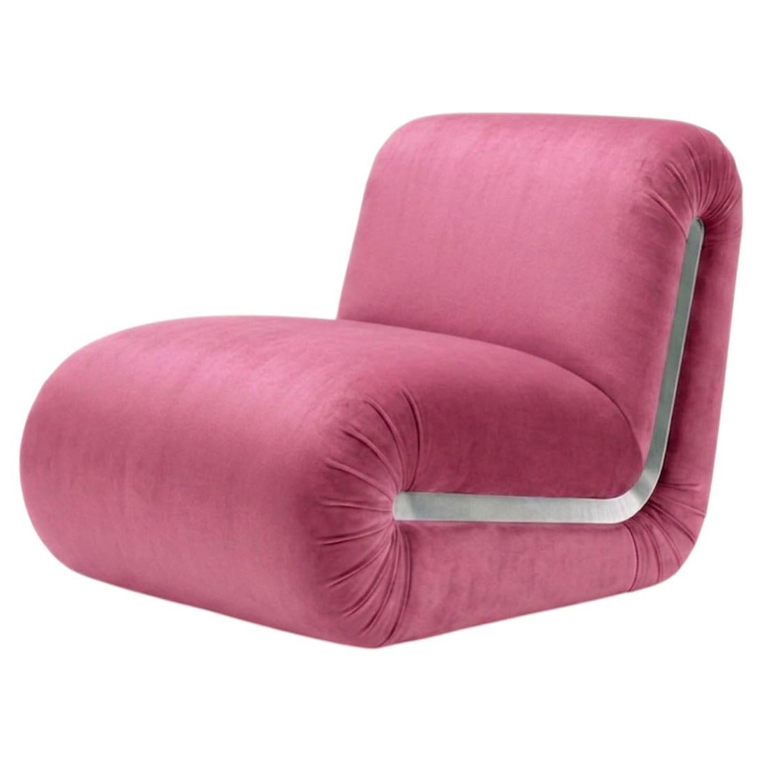 Bold Modern Pink Velvet Lounge Chair Frenesí