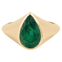 Bold Pear-Cut Emerald Bezel Set Cocktail Ring 2.67 Ct in 18K Yellow Gold
