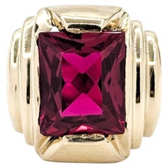 Bold Red Synthetic Stone Ring in 10k