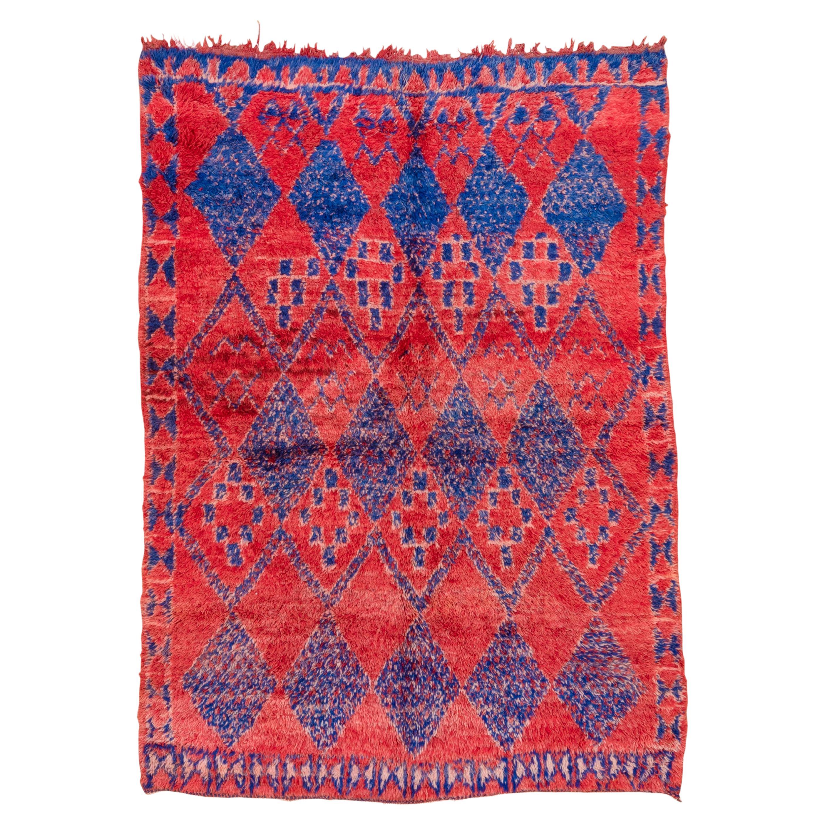 Bold Reg and Bright Navy Blue Diamond Pattern Moroccan Village Rug 1940s For Sale
