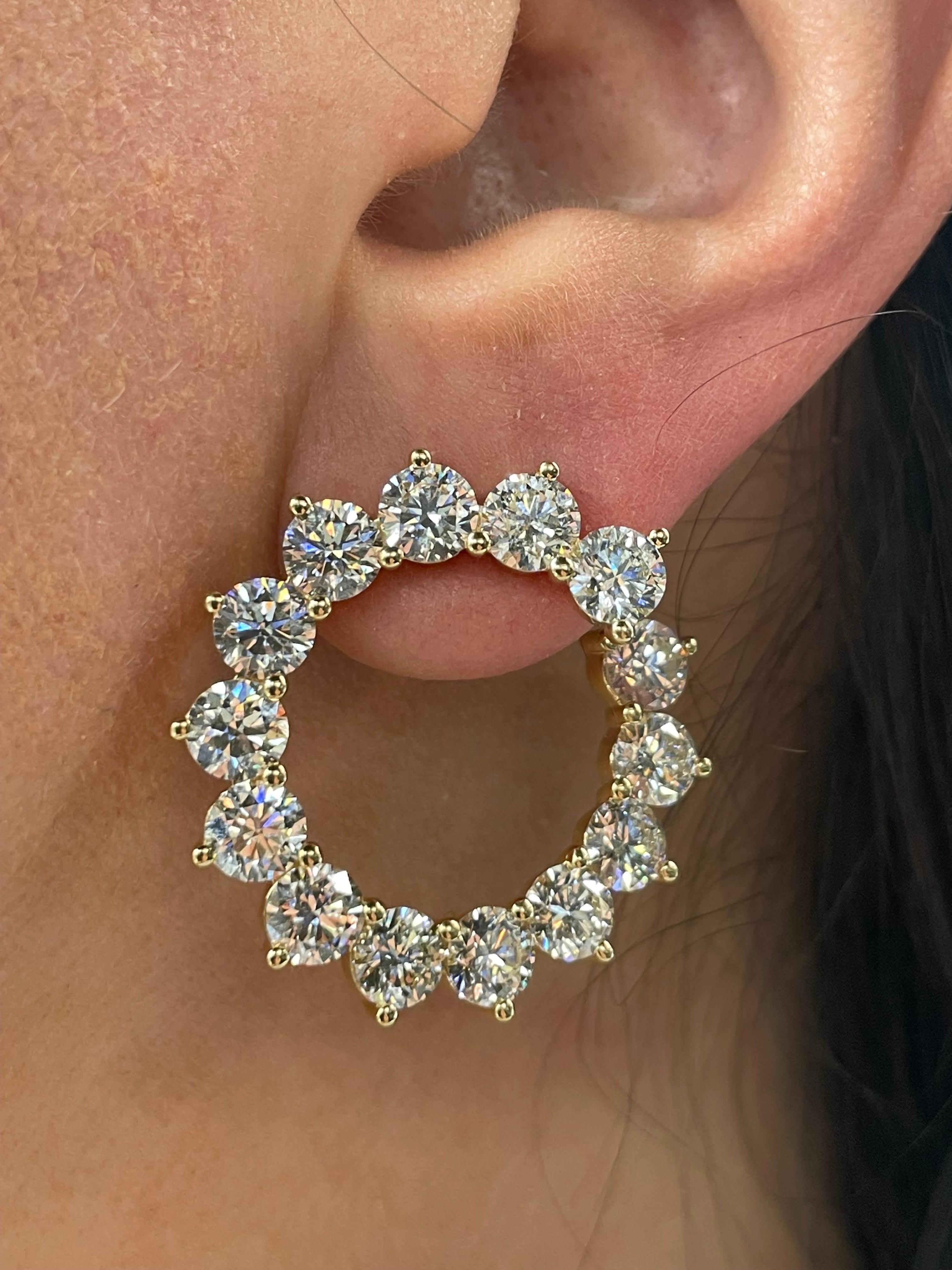 Taglio rotondo Orecchini a cerchio con diamanti rotondi e audaci 13,26 carati in oro 18KT 0,47 carati ciascuno in vendita