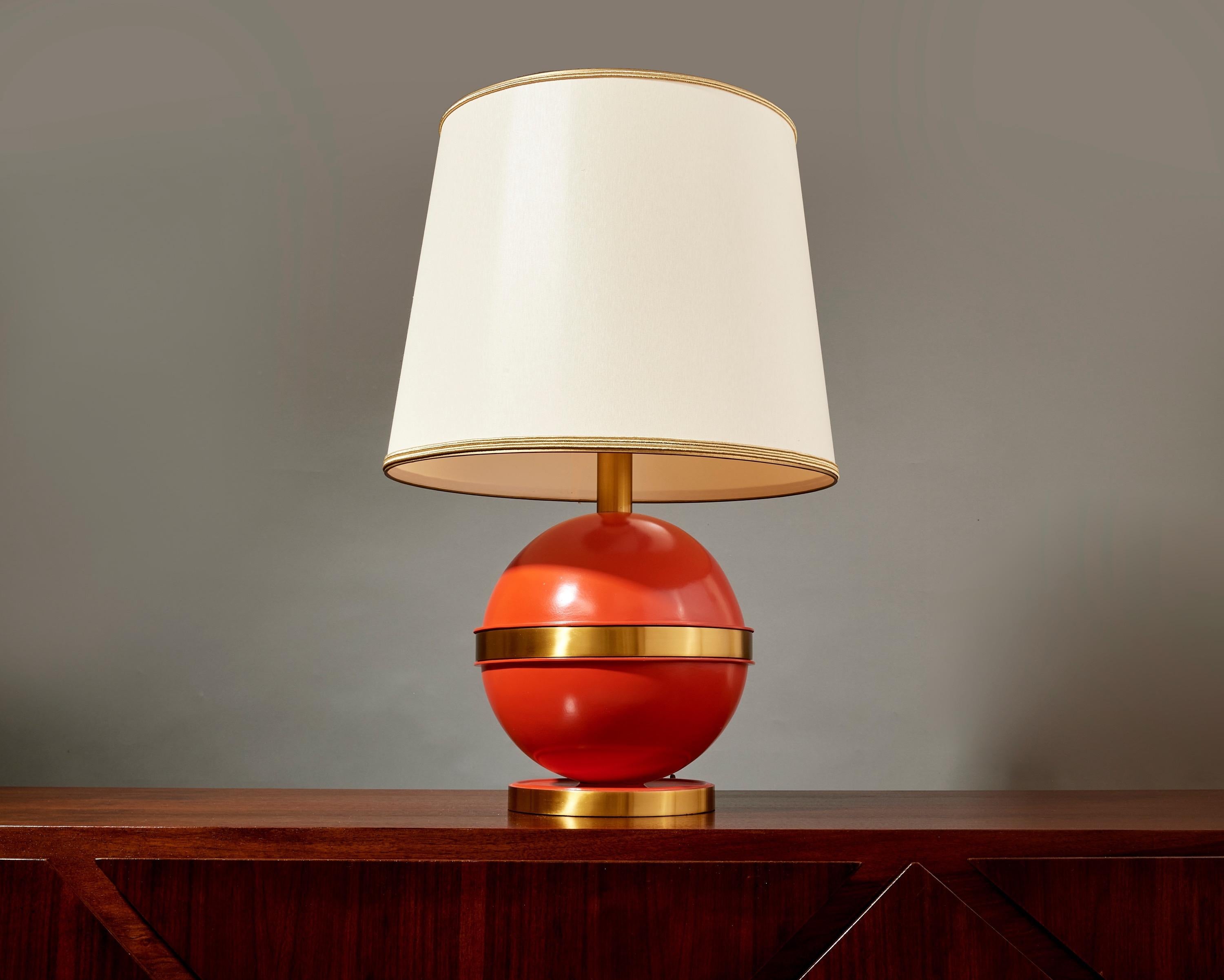 Bold Spherical Bright Orange Nautical Brass Table Lamp, France 1970's In Good Condition In New York, NY