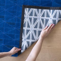 Bold Spliced Angles Anpassbares Fragment rechteckig in Saphir groß