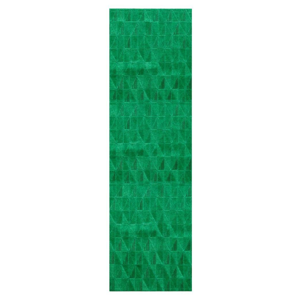 Bold Spliced Angles Customizable Fragment Runner in Emerald Medium For Sale