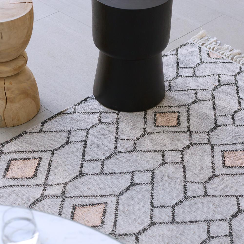 The Ashes weave features bold strong lines, created in durable recycled PET fibre. This strong but soft, marled effect base is suitable for indoor and outdoor use. The Ashes weave is low maintenance, a reversible style which is family-friendly and
