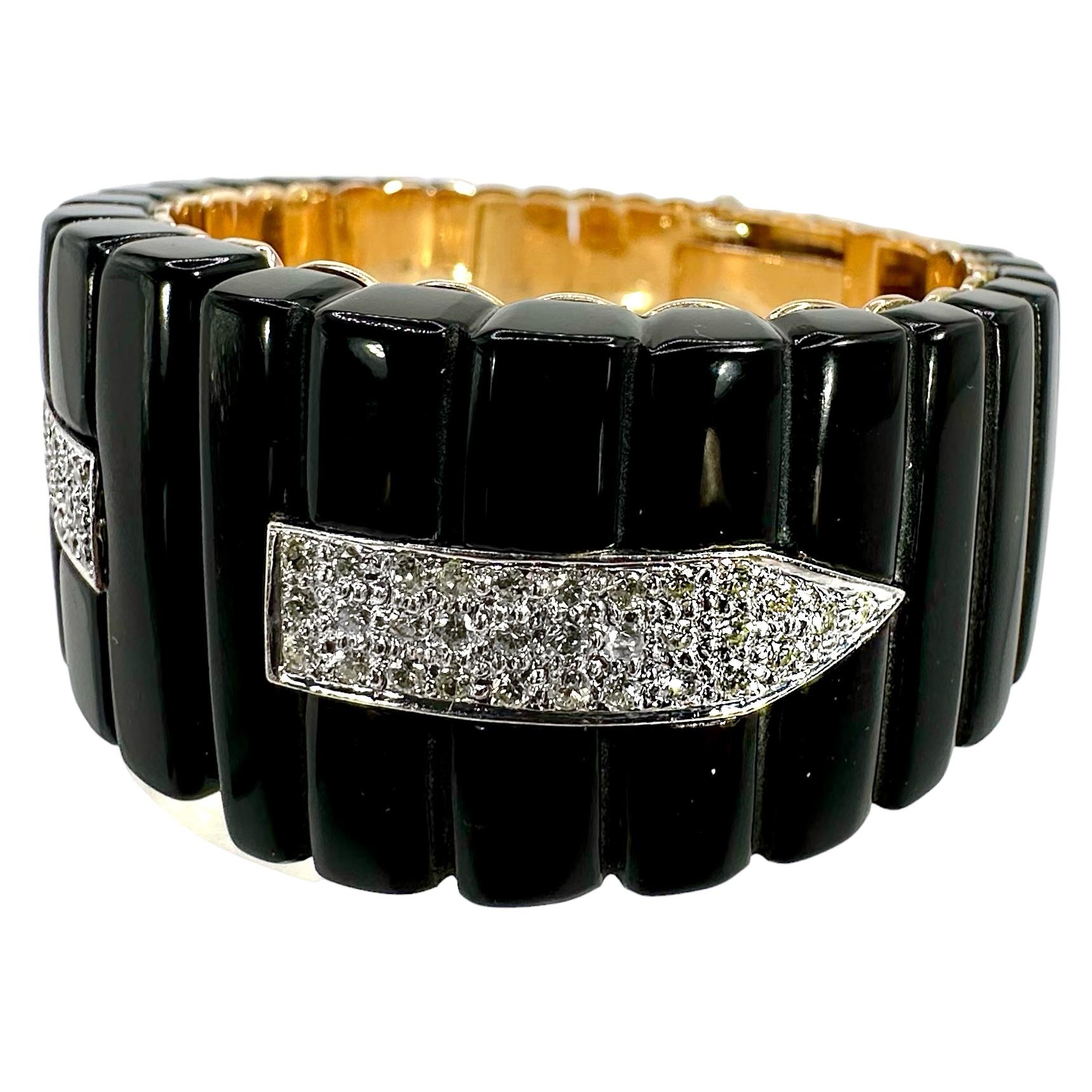 Modern Bold & Stylish Late-20th Century Gold, Onyx & Diamond Cuff Bracelet 1 Inch Wide For Sale
