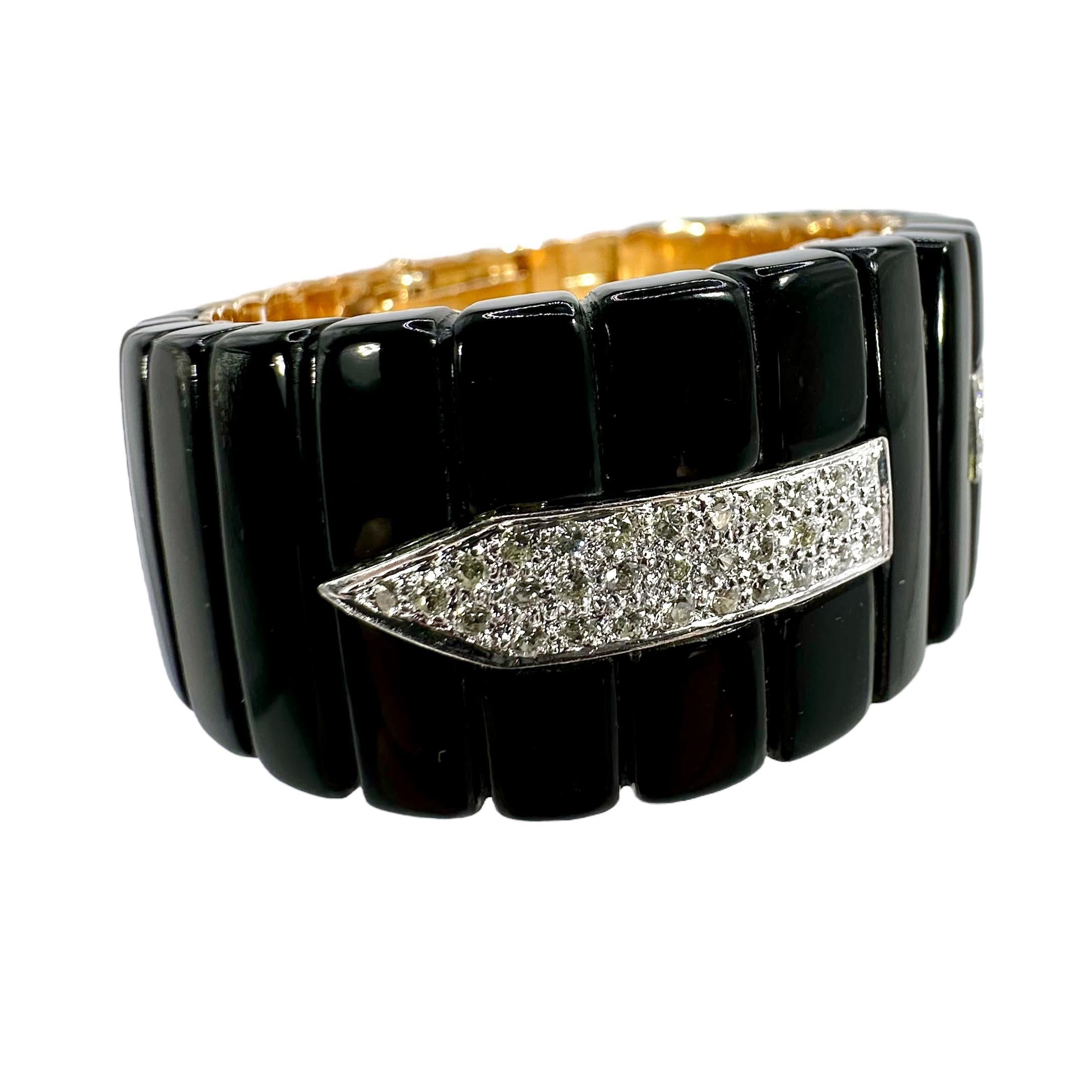 Bold & Stylish Late-20th Century Gold, Onyx & Diamond Cuff Bracelet 1 Inch Wide For Sale 2
