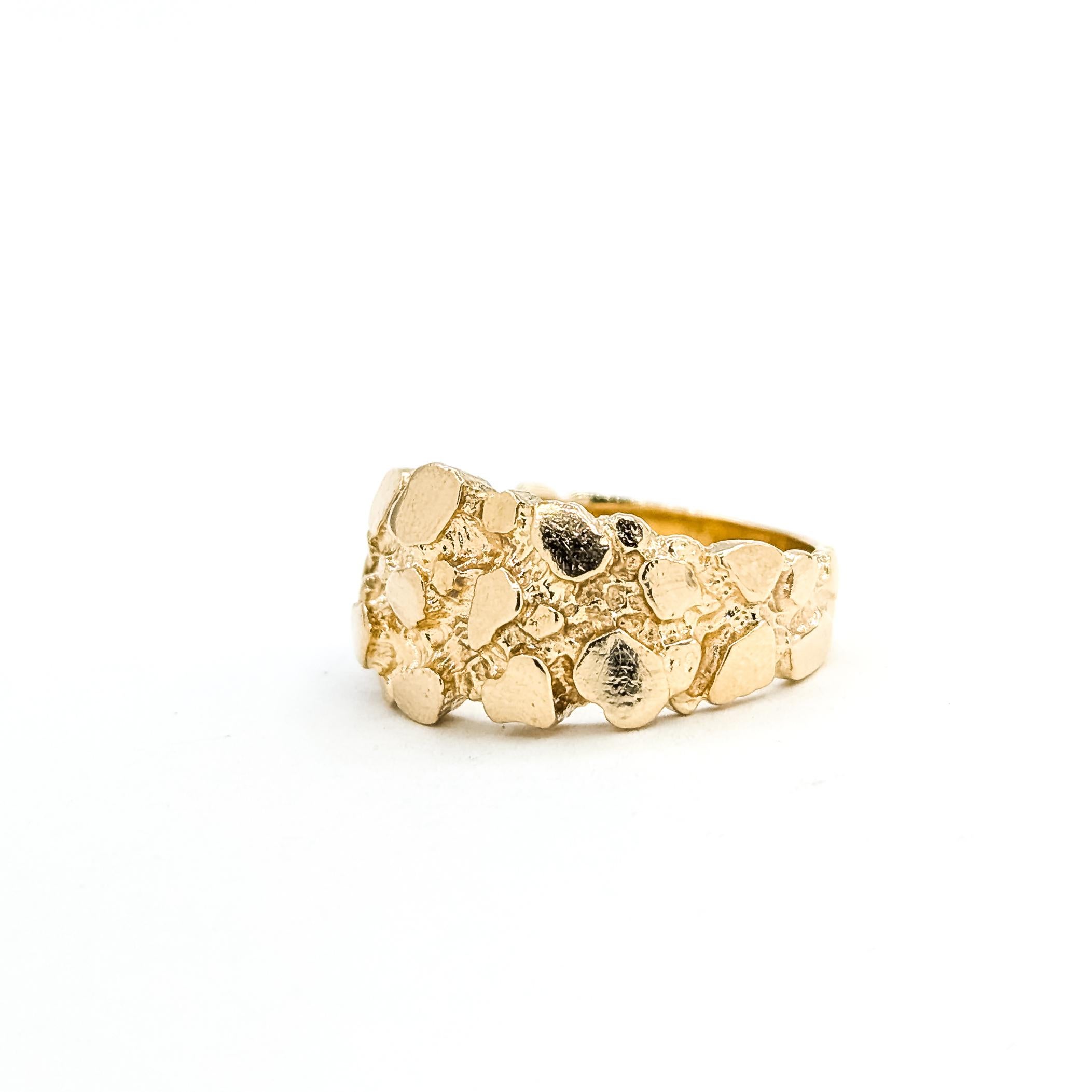 Bague en or jaune 14k de style pépite texturée et audacieuse en vente 4