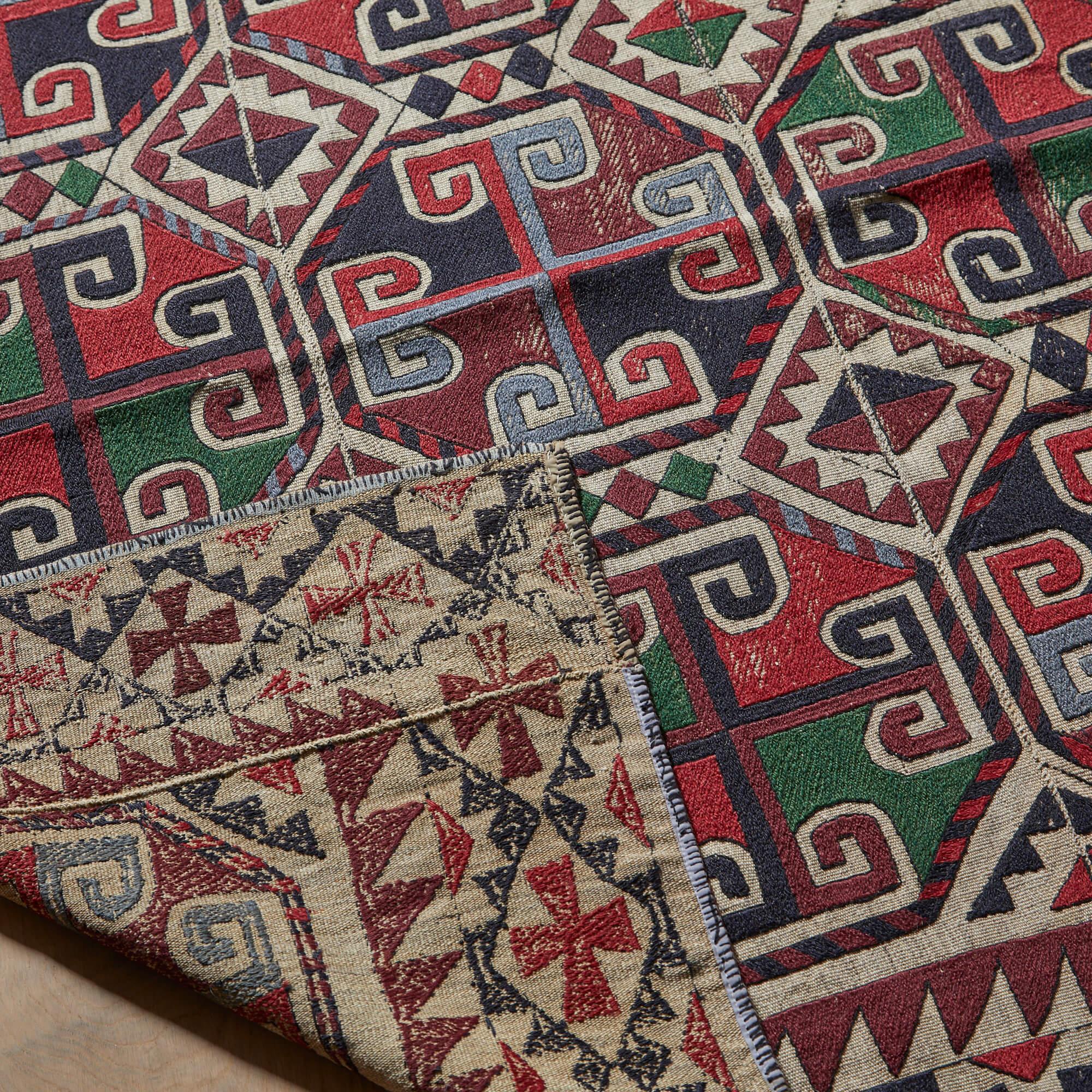 Wool Bold Uzbek Embroidered Tent Hanging For Sale