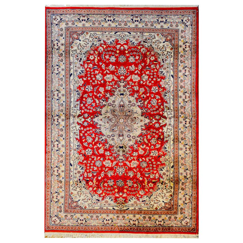 Bold Vintage Tabriz-Style Rug For Sale at 1stDibs