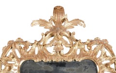Miroir en bois doré audacieusement sculpté d'époque George III