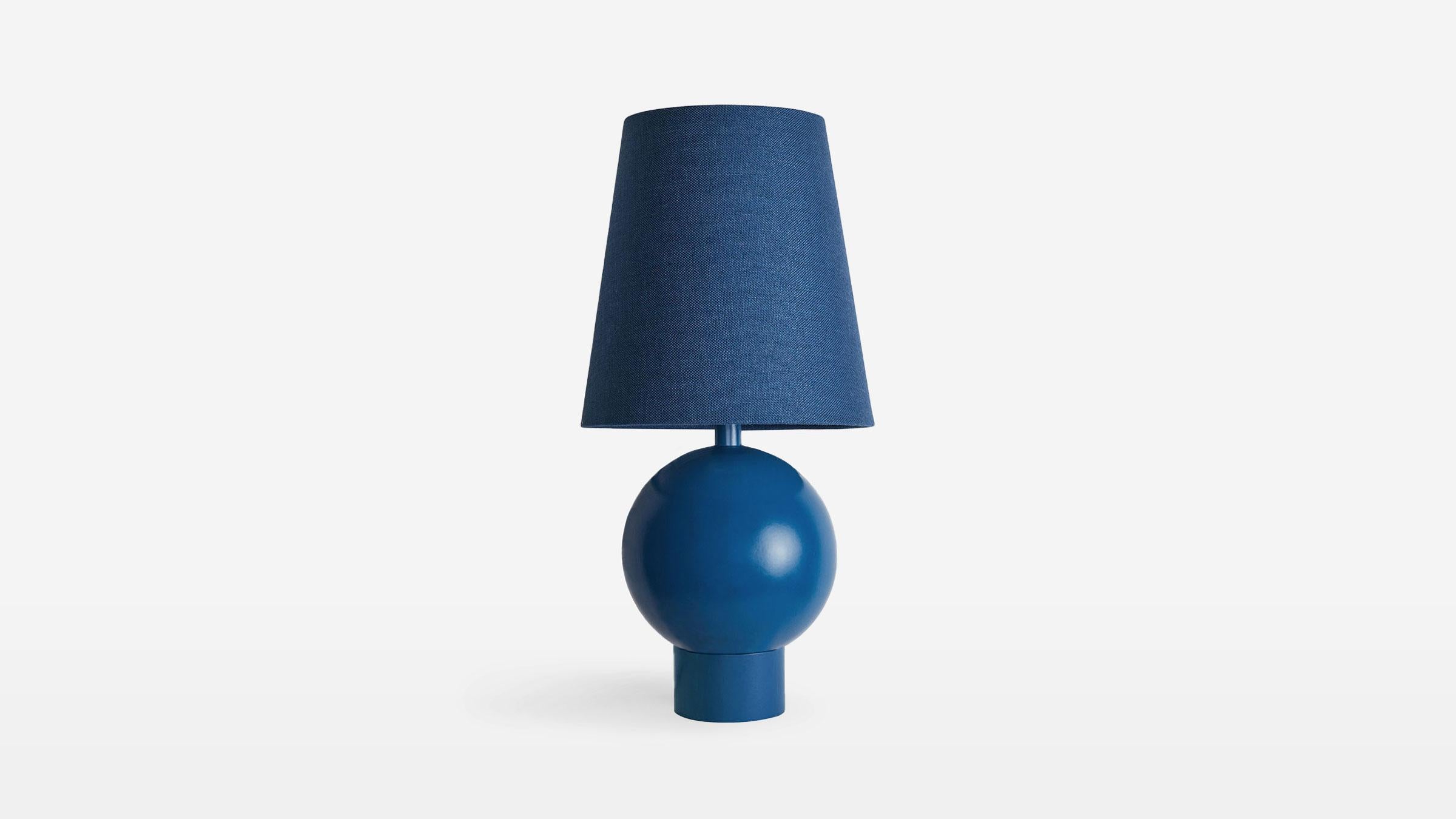 Bole Tischlampe in Farbe Bole im Angebot 1