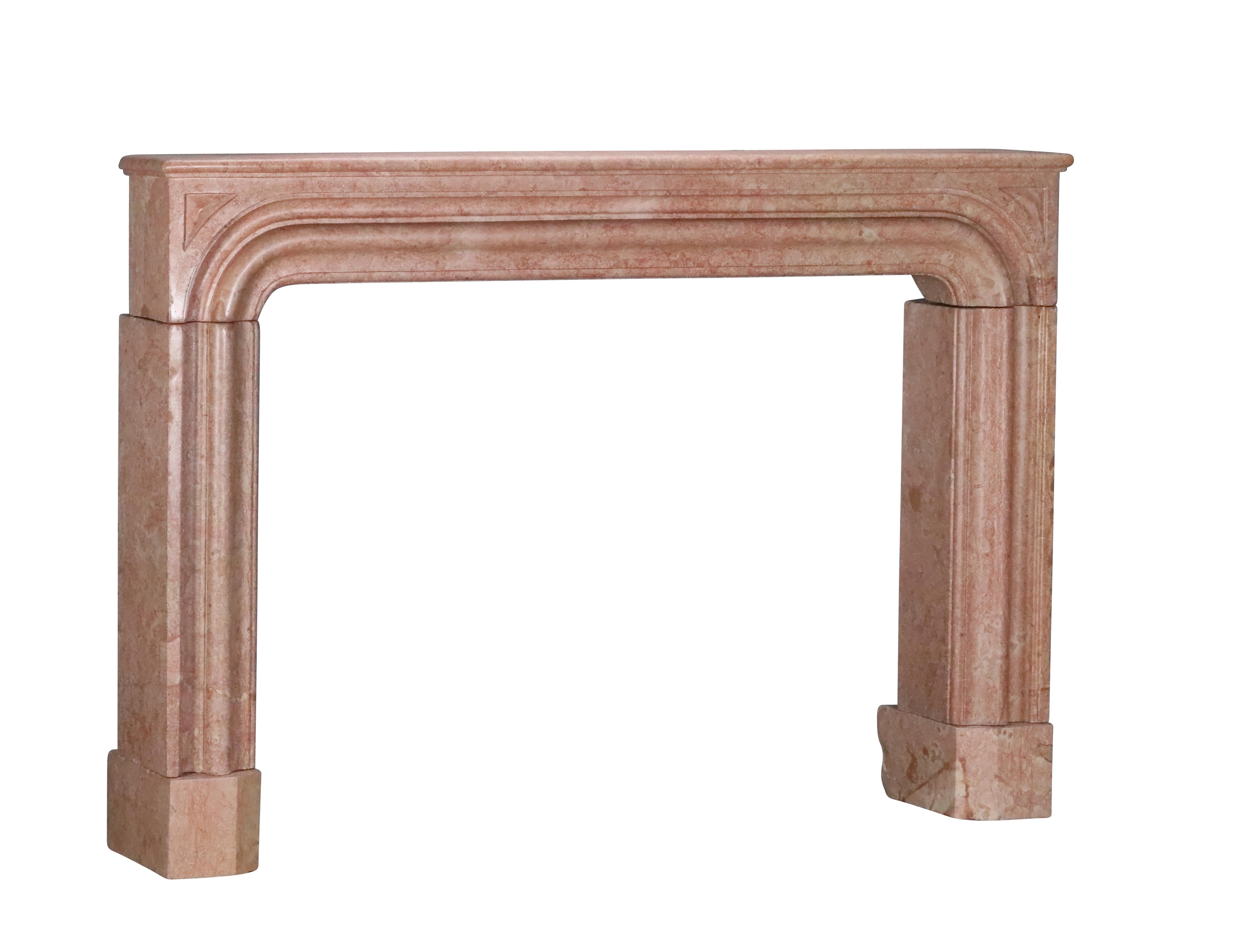 Envolvente de Chimenea Bolection Con Punta de Diamante Como la Biblioteca Chateau De Gilly en venta 8
