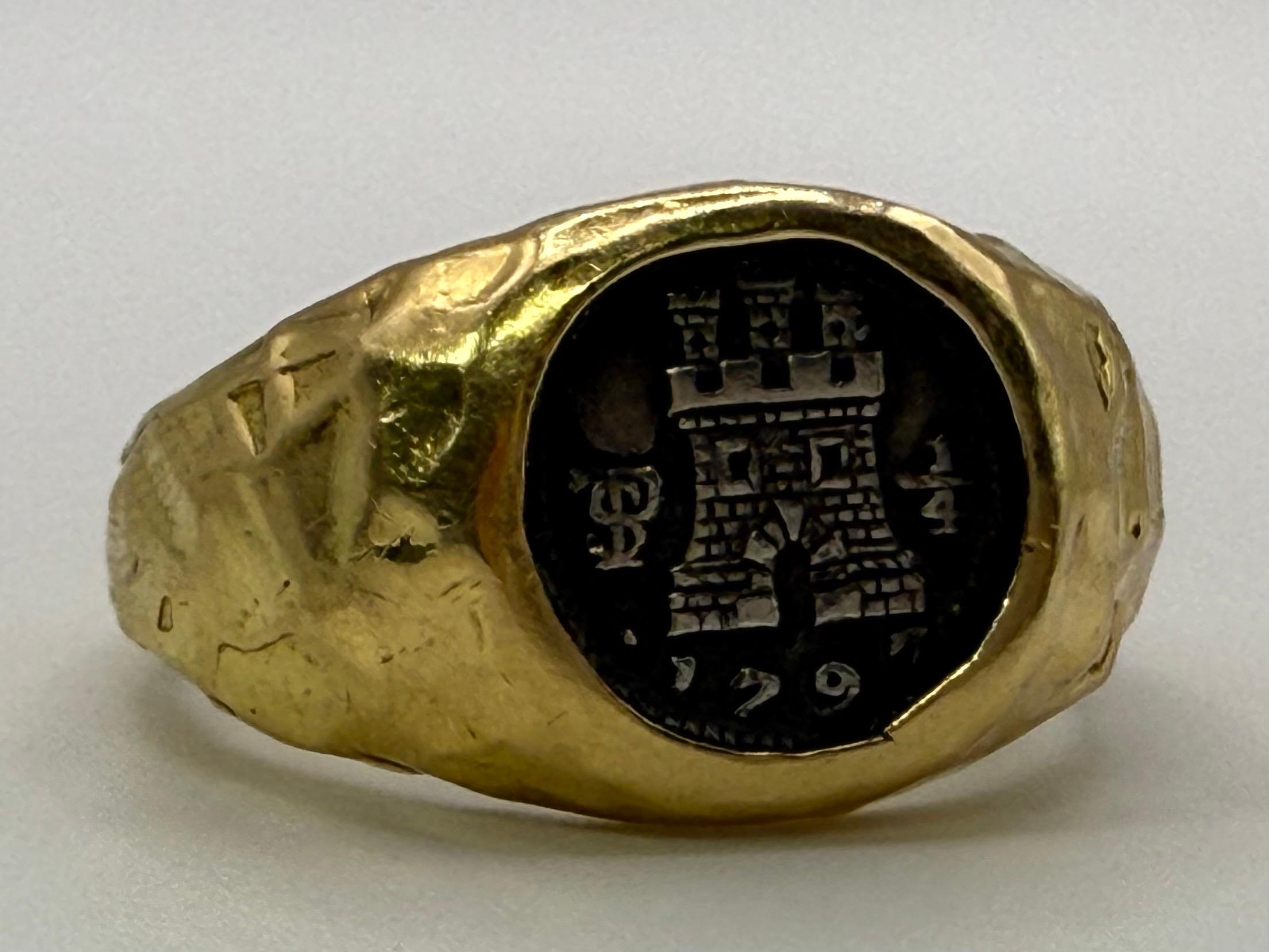 Unique Bolivia Coin ring, made in 18KT gold, the ring appears to be made by hand from scratch, year is unknown, coin authenticity is unknown either. The coin is from year 1797.

WHAT YOU GET AT STAMPAR JEWELERS:
Stampar Jewelers, located in the