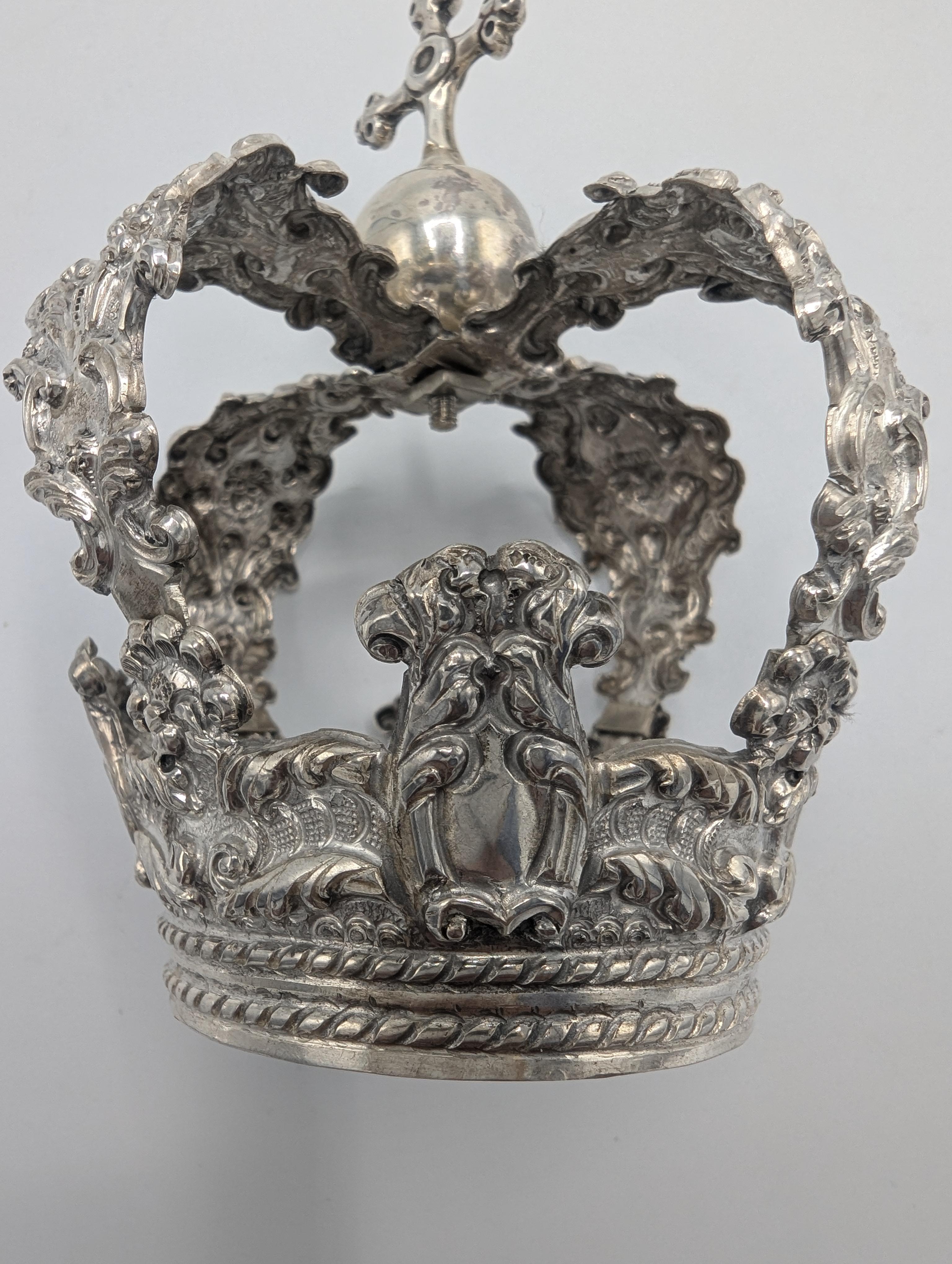 Embossé Couronne bolivienne en argent sterling en vente