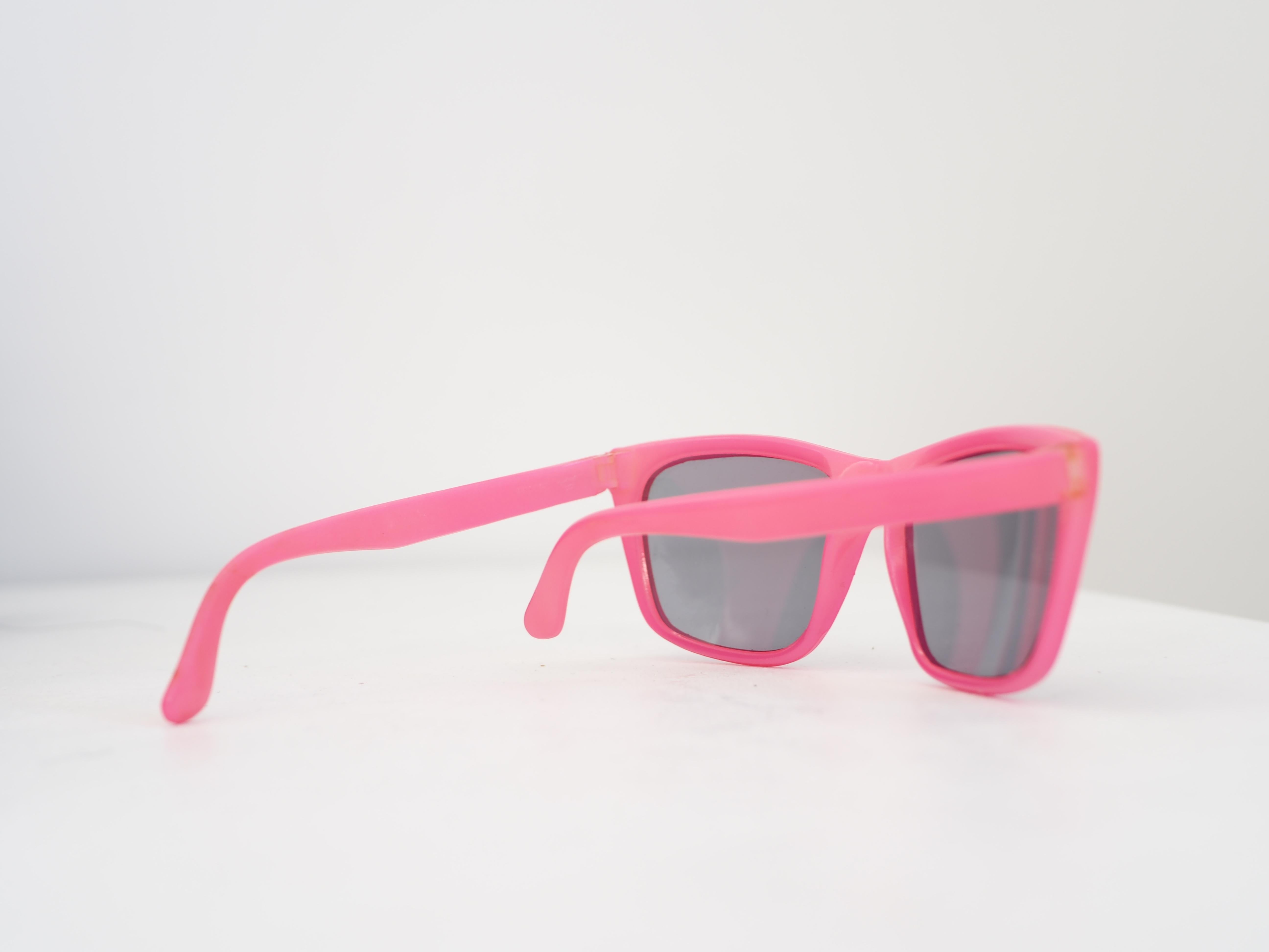 Bollé vintage pink sunglasses 1