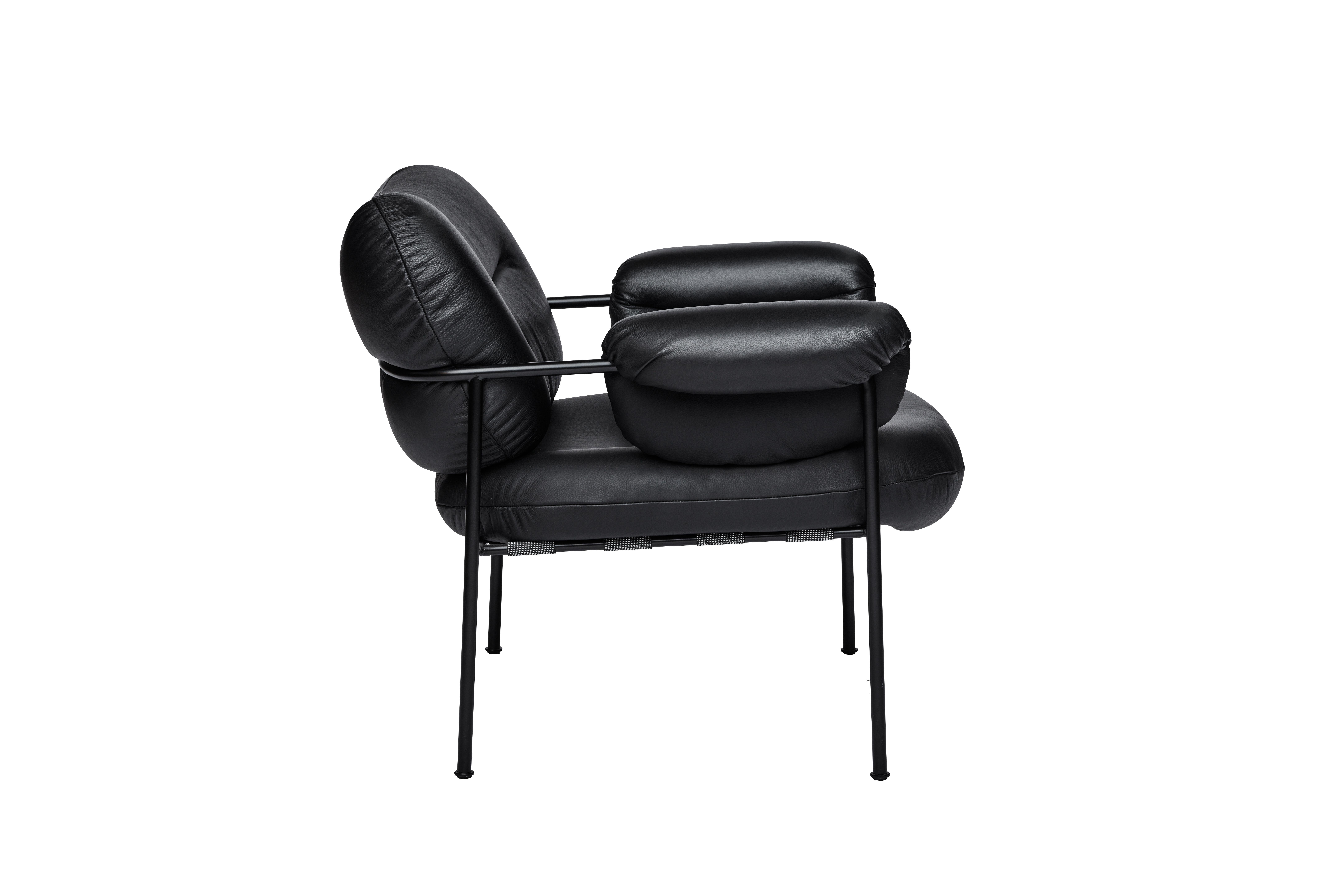 Bollo Armchair by Andreas Engesvik for FOGIA

Model shown on main images: Black steel legs + Upholstery: Leather Elmosoft 999

Width: 81cm /32in
Depth: 81cm /32in
Height: 71cm /28in
Seat Height: 42.5cm /17in
Seat Depth: 54cm / 21in

The iconic Bollo